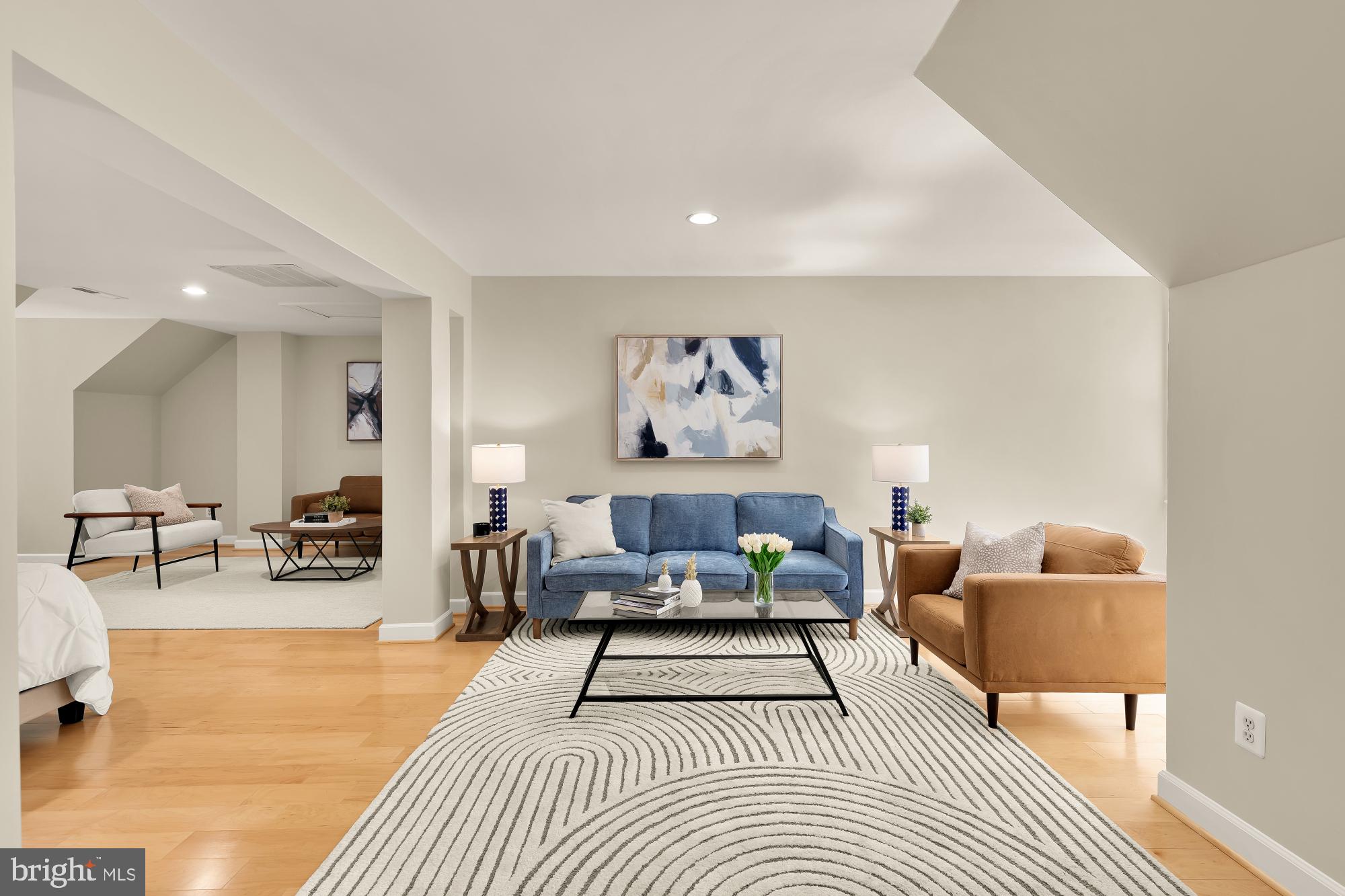 HILLCREST - Residential