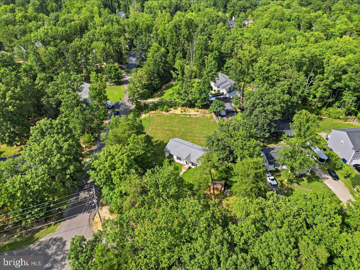 LAKE WILDERNESS - Residential