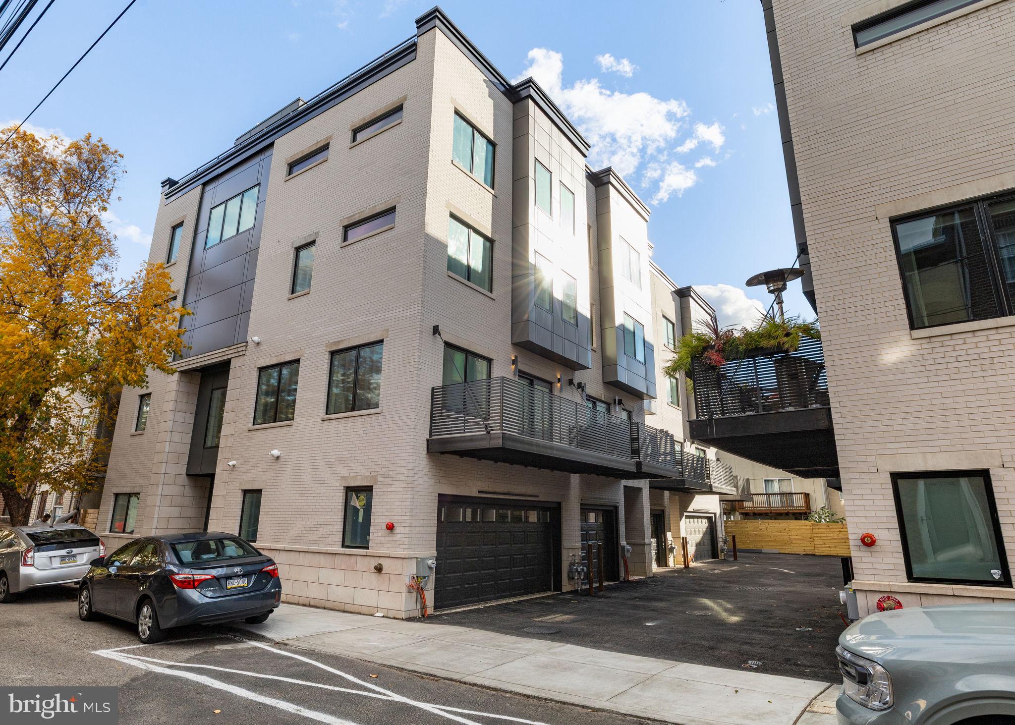 PASSYUNK SQUARE - Residential