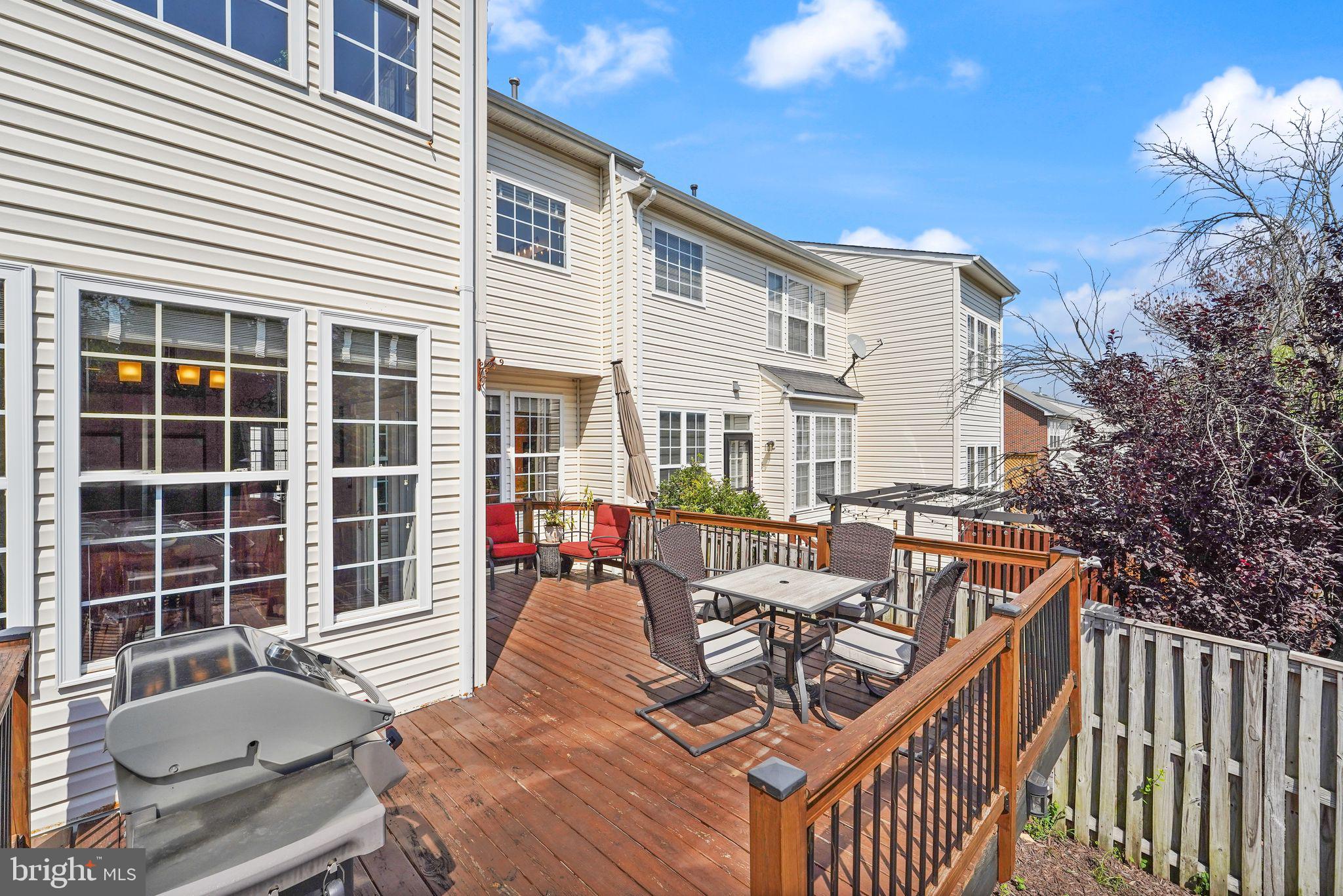 TAVISTOCK FARMS - Residential