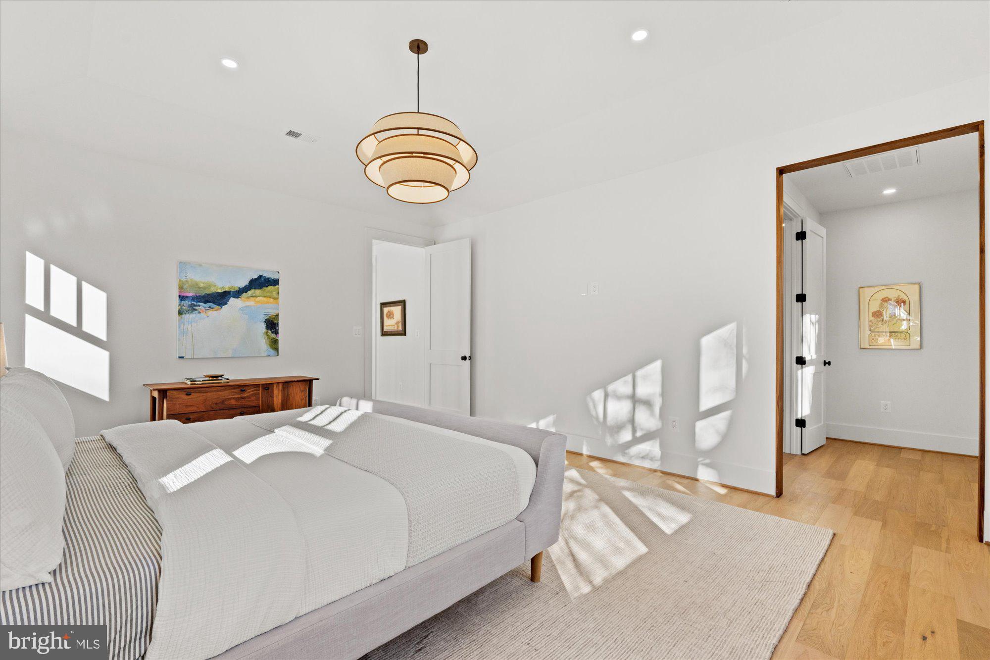 DEL RAY - Residential