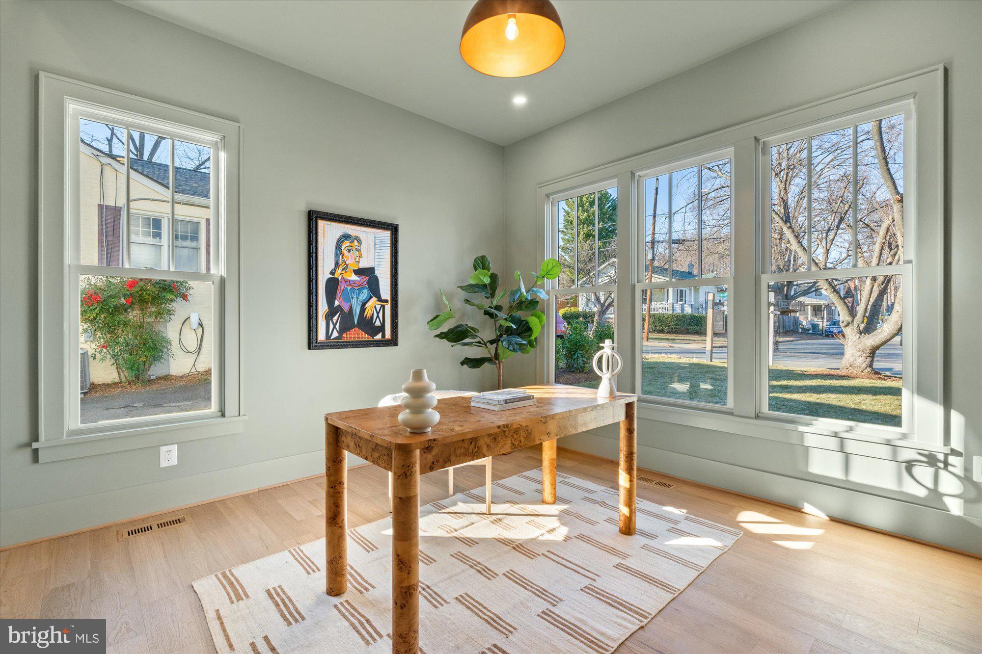 DEL RAY - Residential