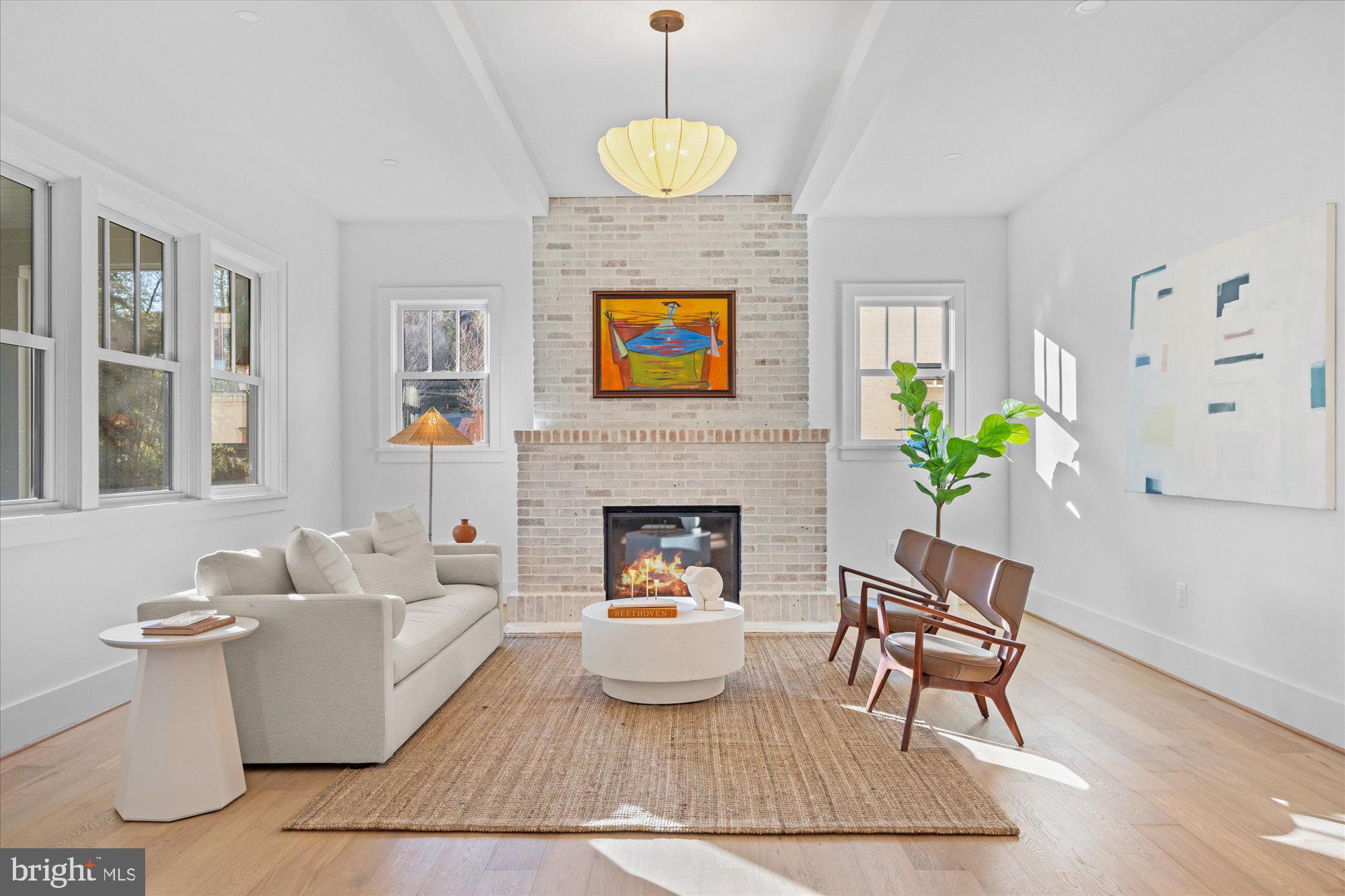 DEL RAY - Residential