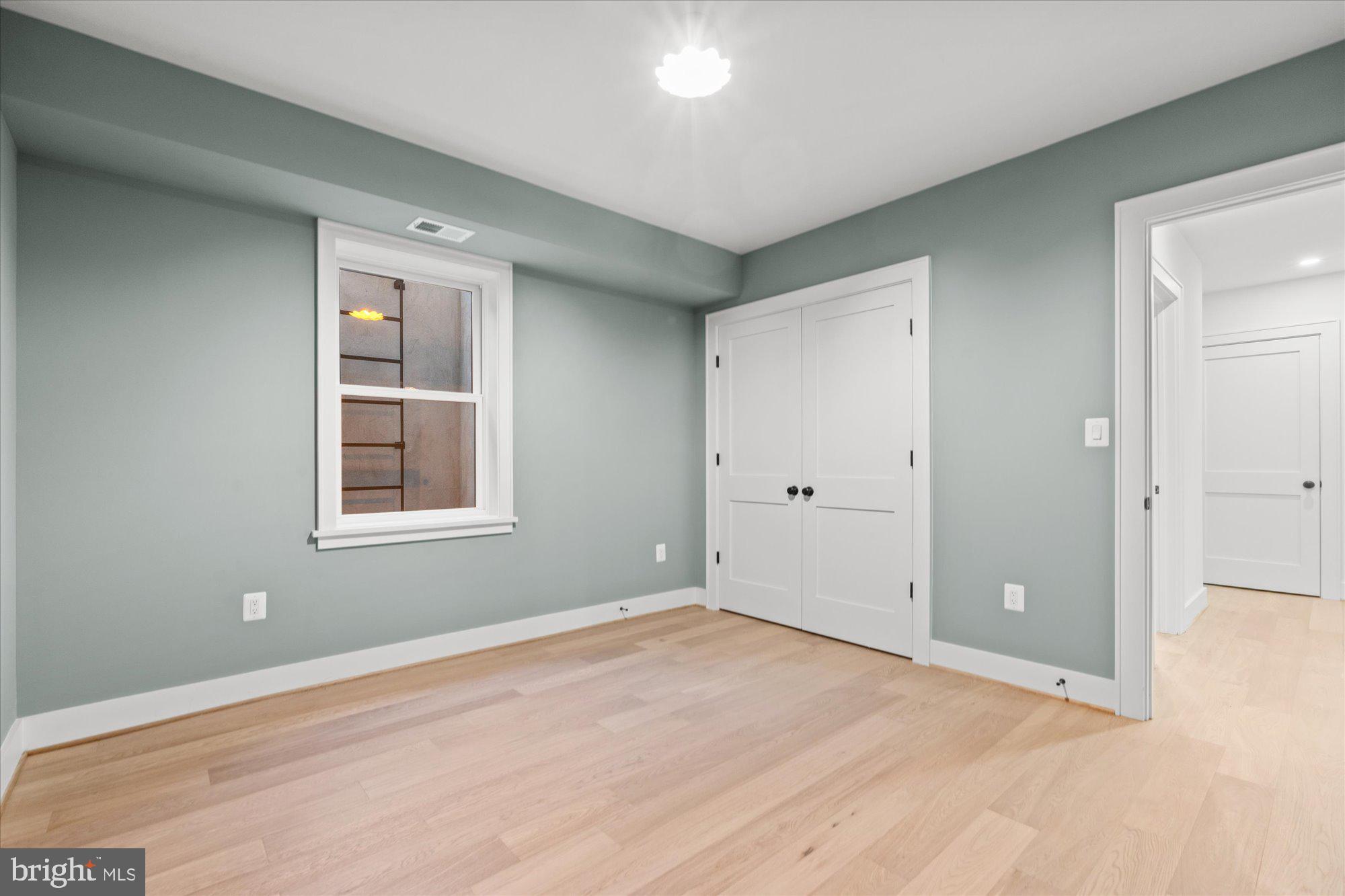 DEL RAY - Residential