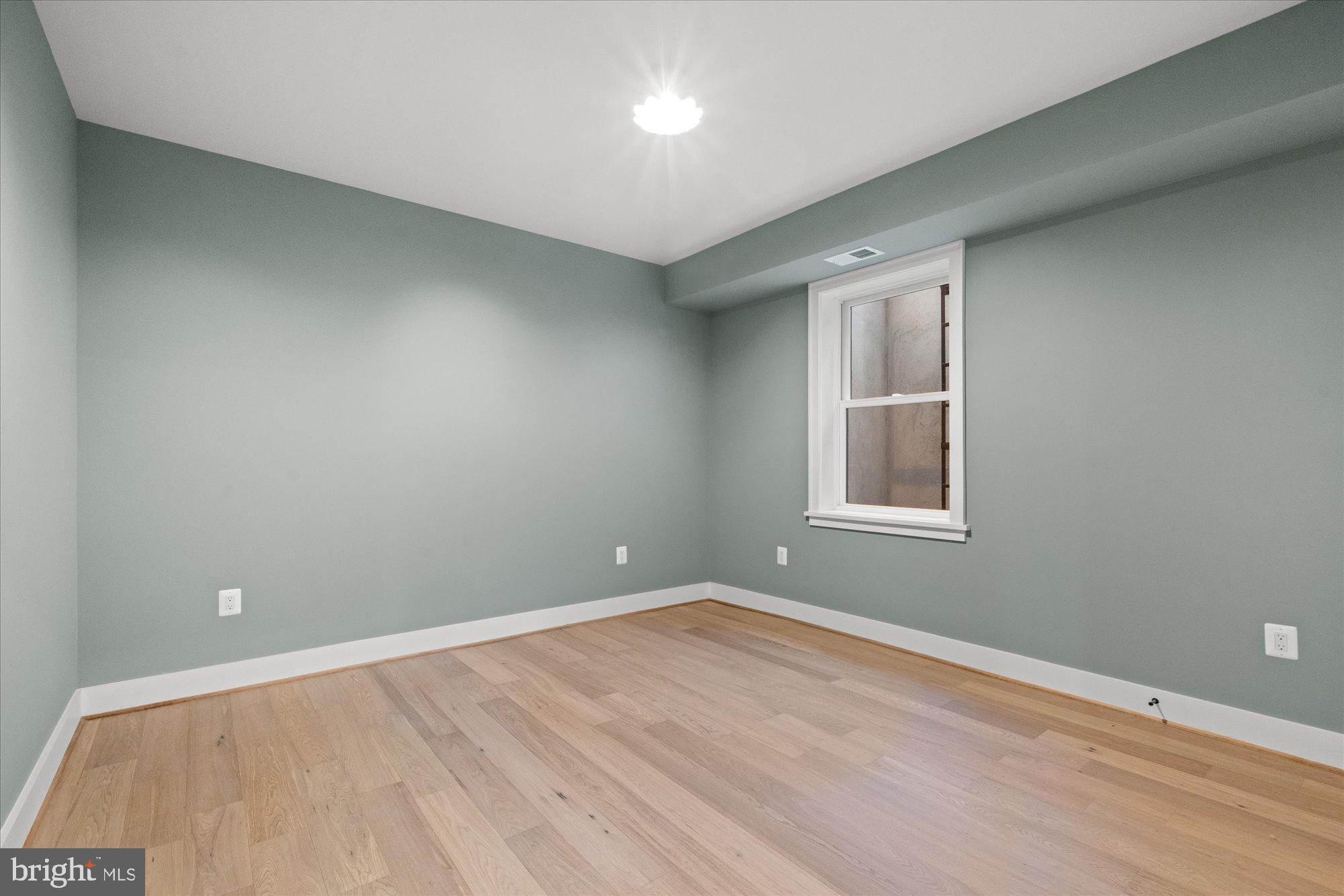 DEL RAY - Residential