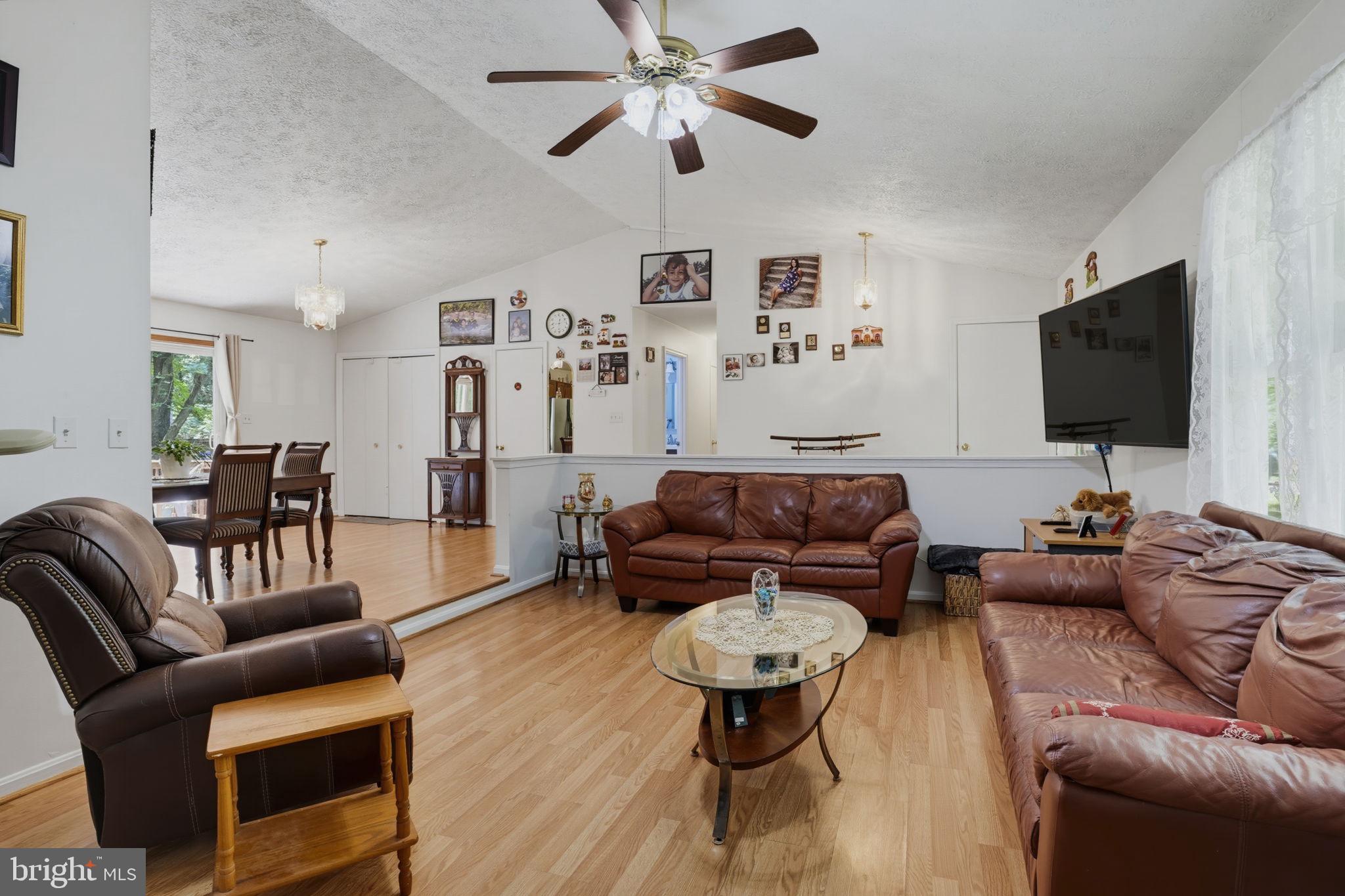 EVERGREEN PARK - Residential