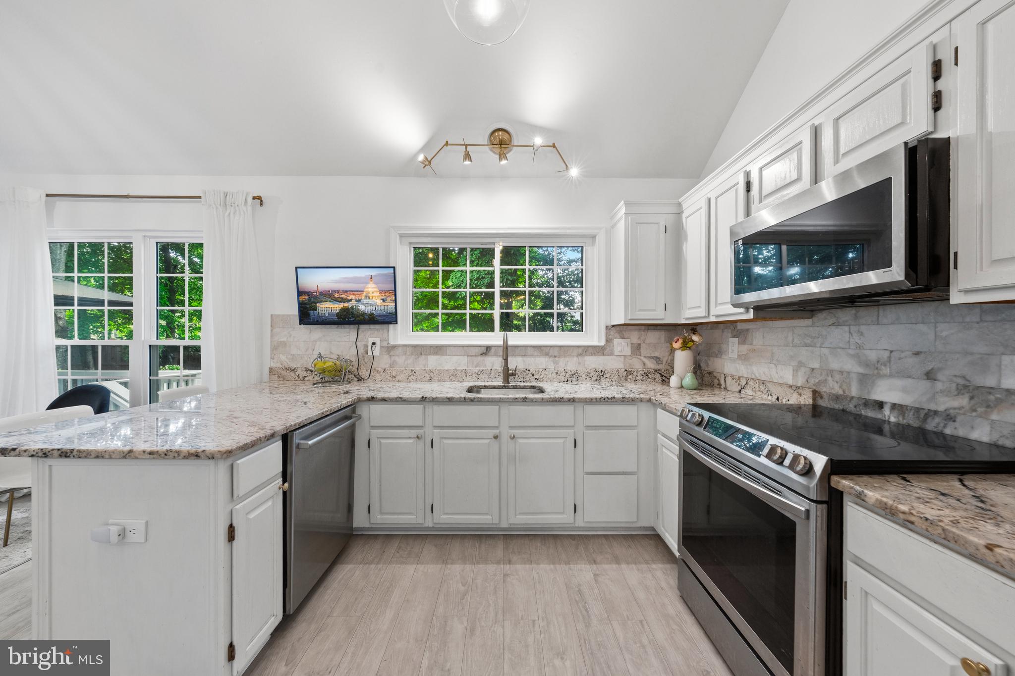 TIMBER RIDGE - Residential