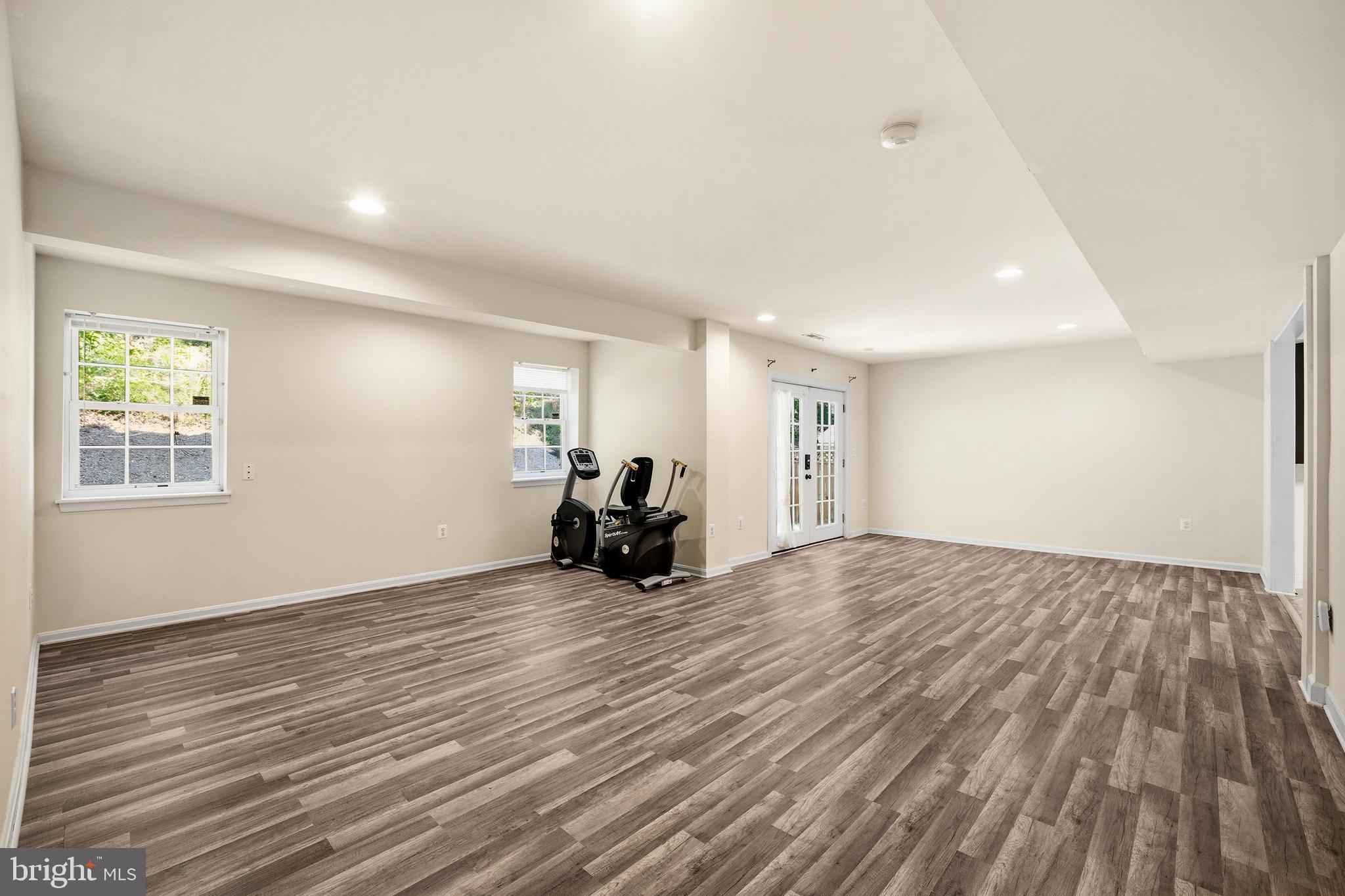 FOREST VISTA - Residential
