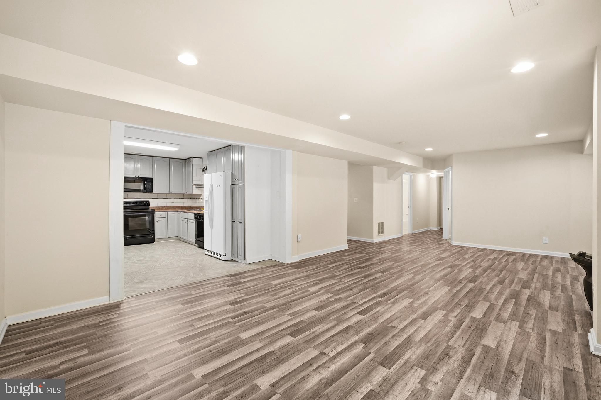 FOREST VISTA - Residential