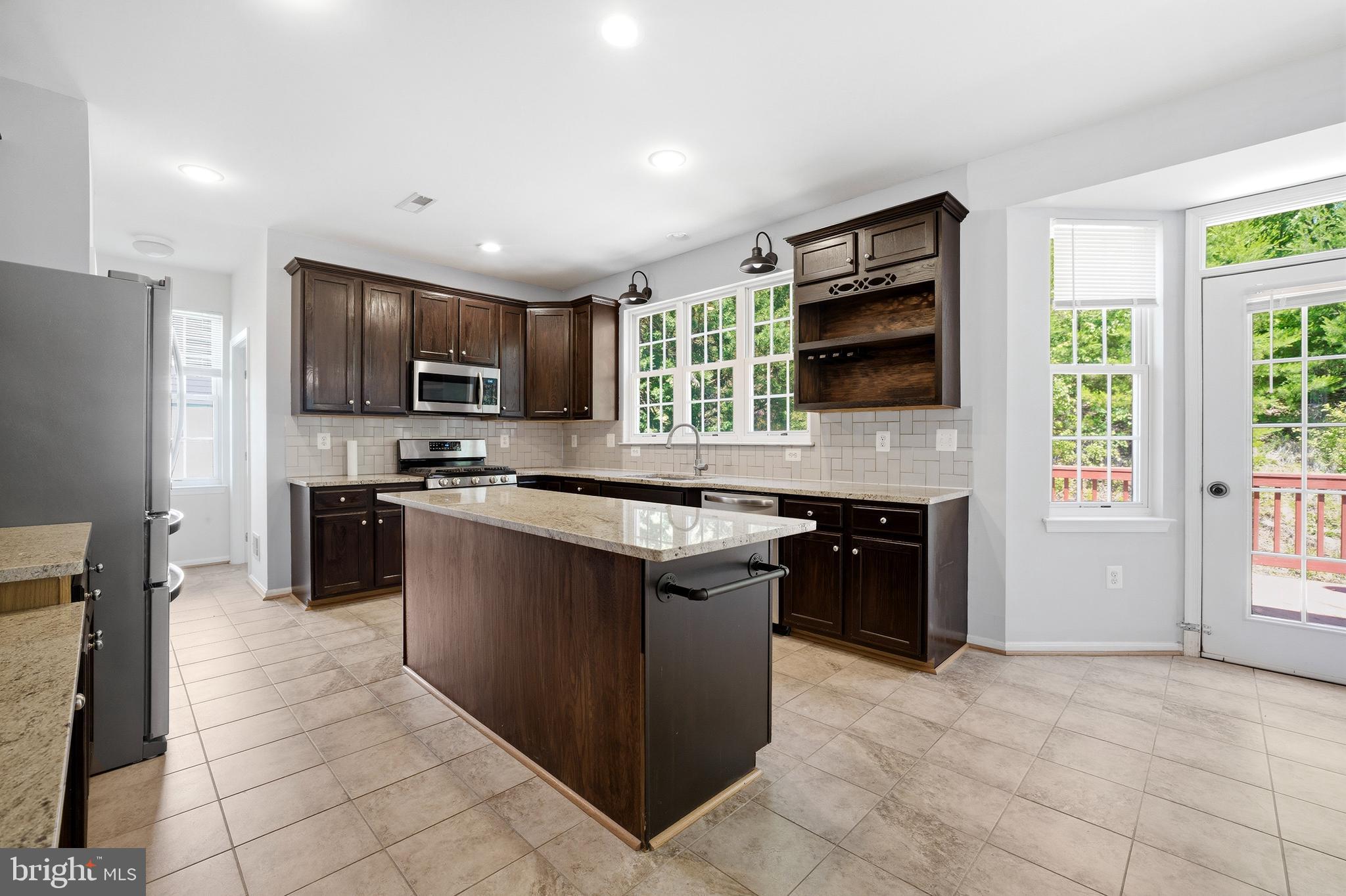 FOREST VISTA - Residential