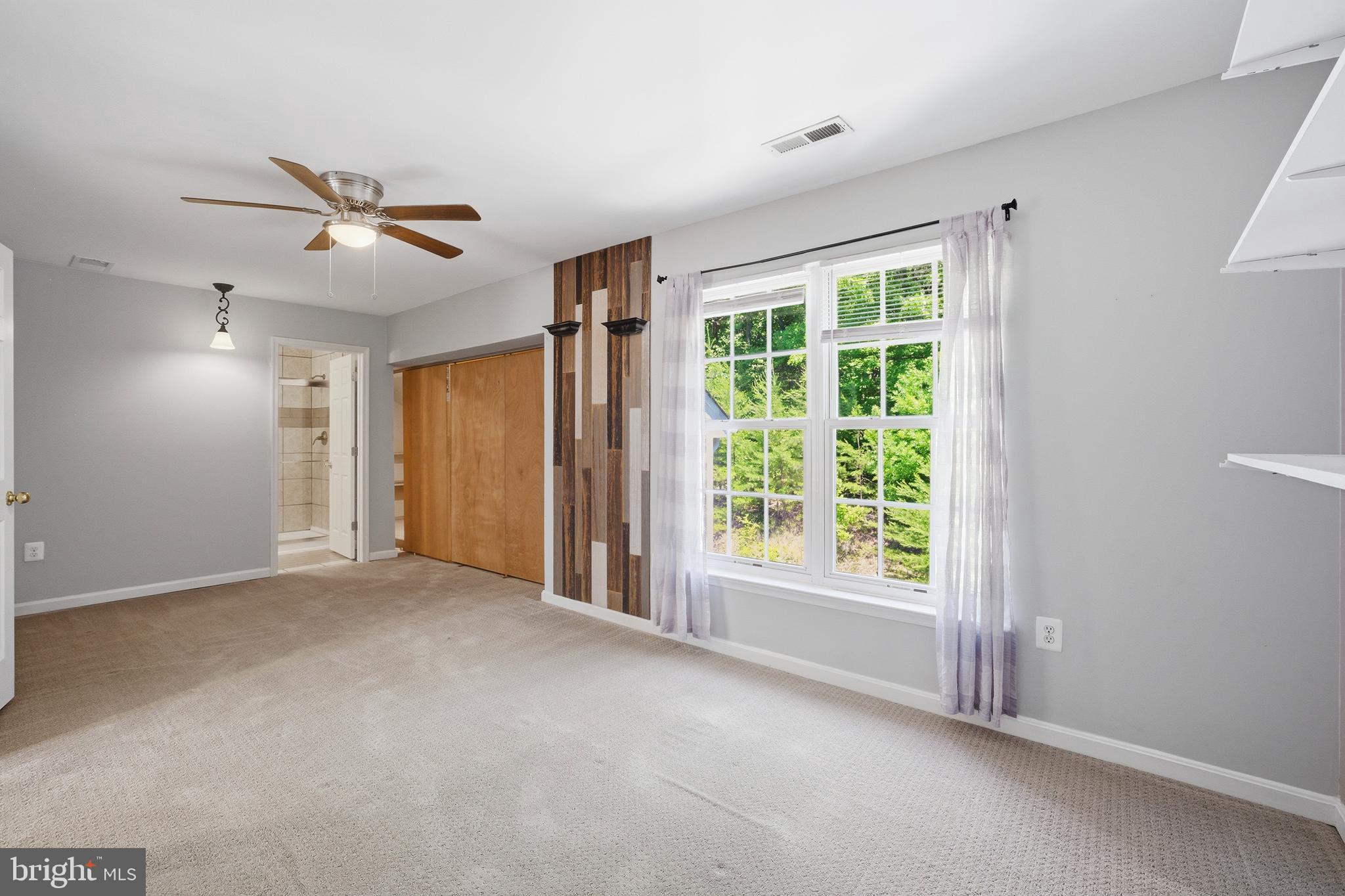FOREST VISTA - Residential