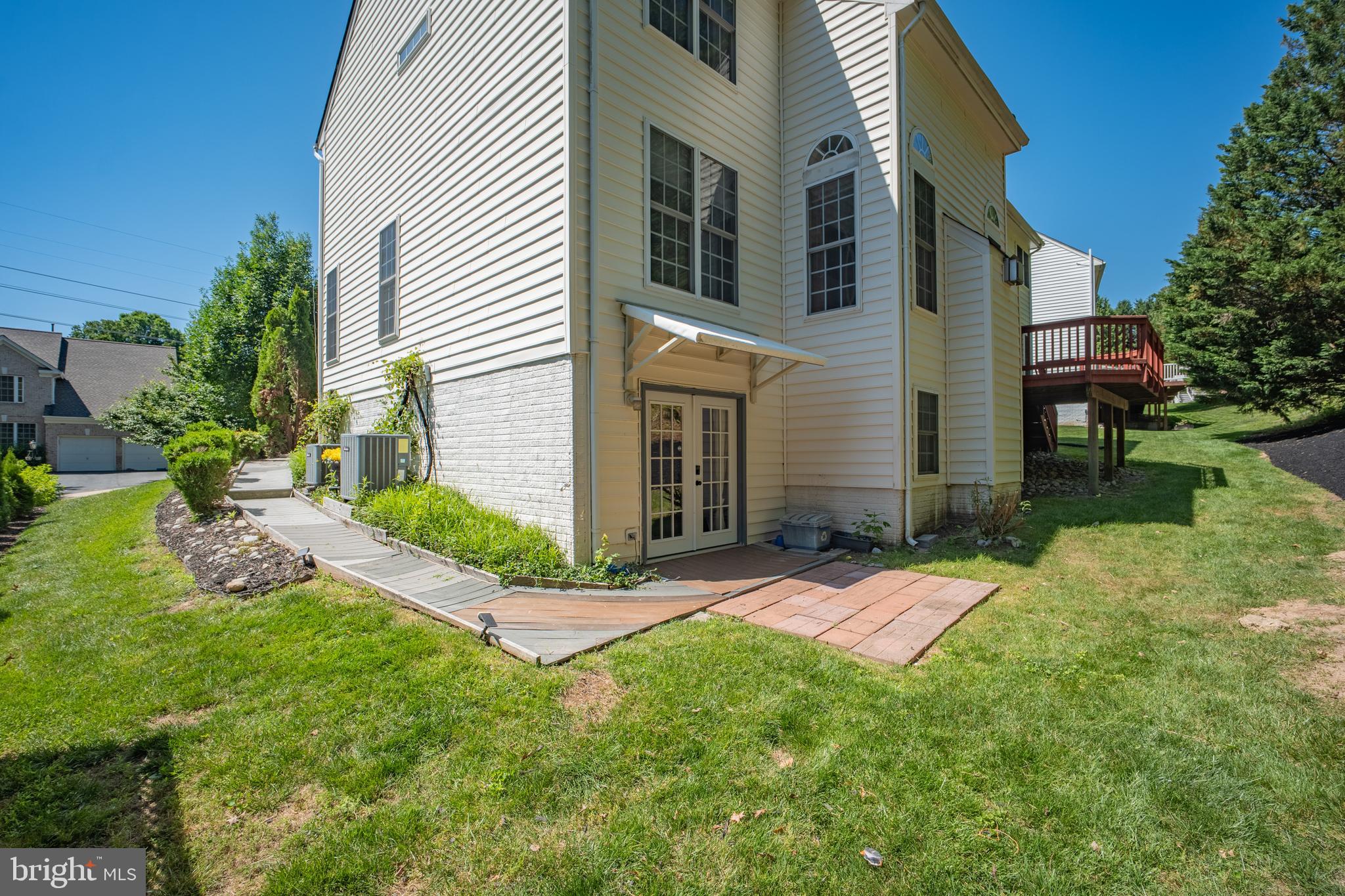 FOREST VISTA - Residential