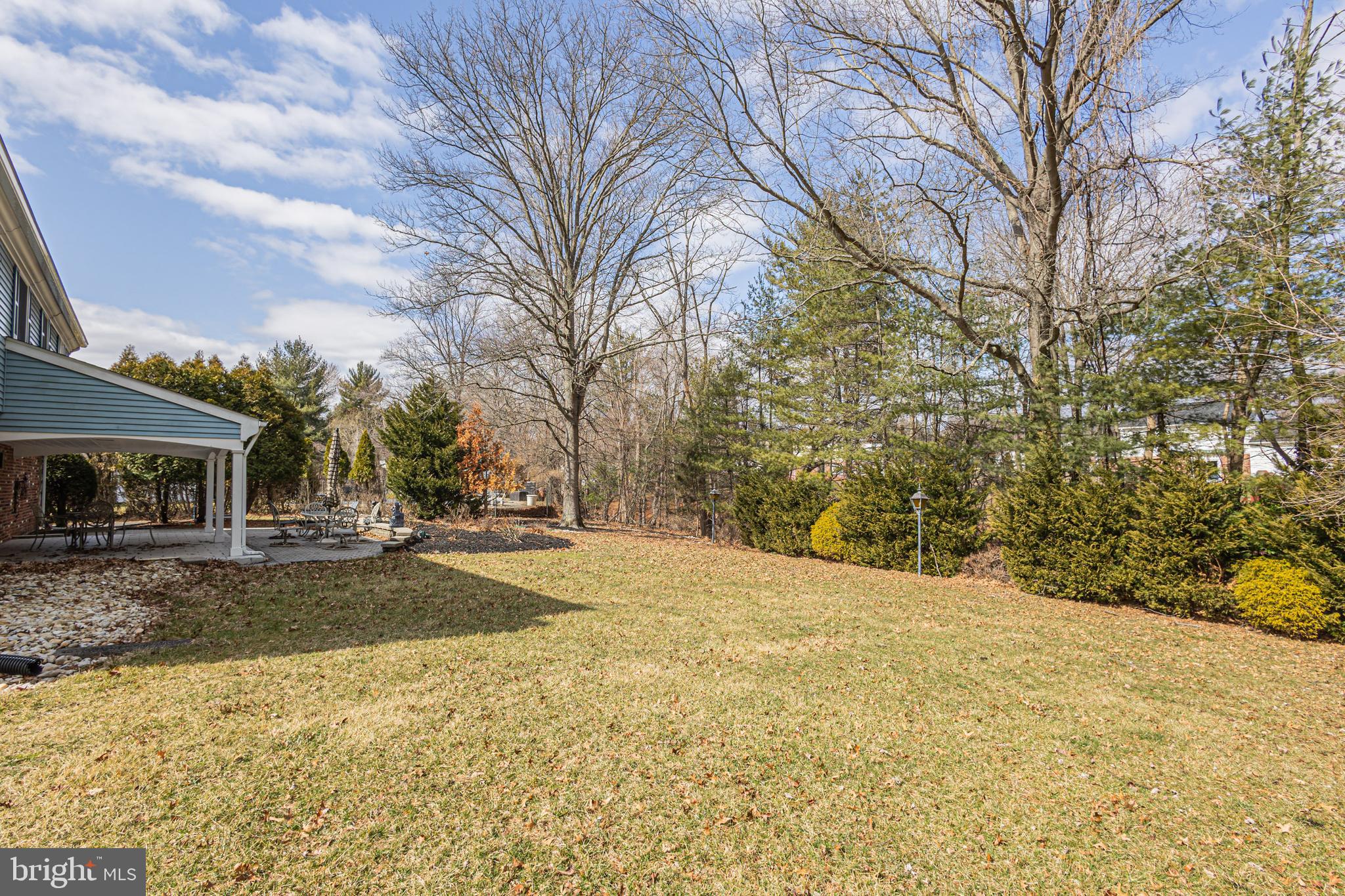 HILLCRESTSHIRE - Residential