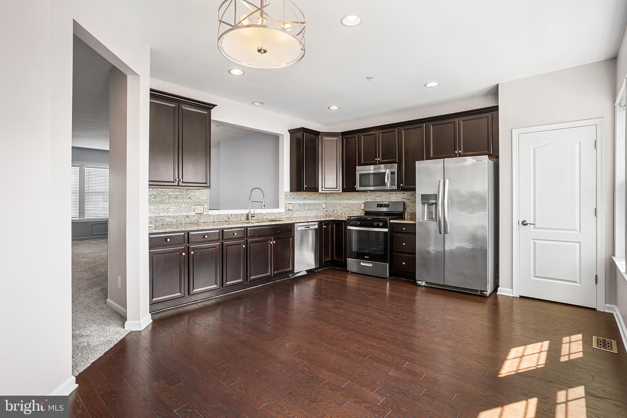 WARRINGTON POINTE - Residential