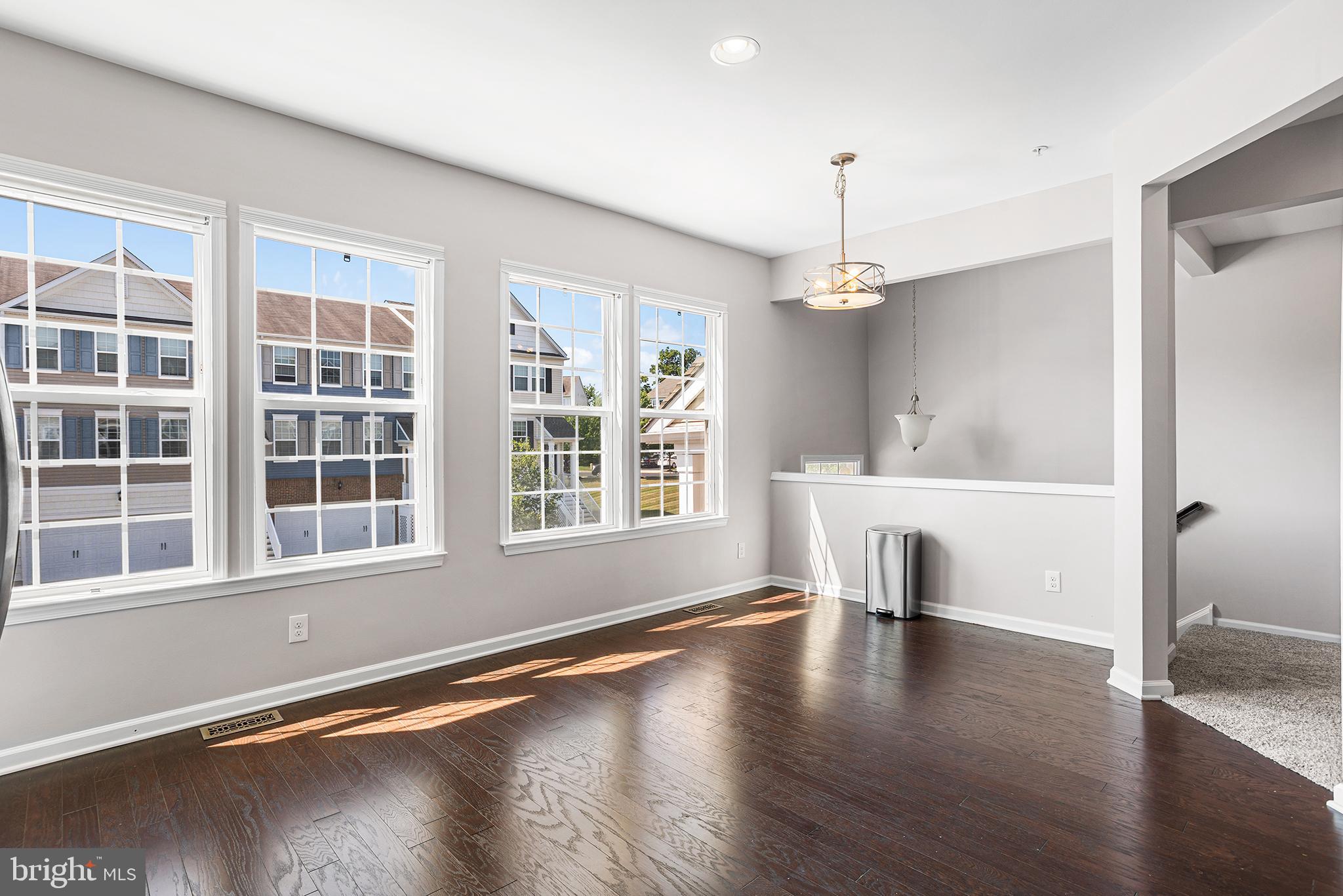 WARRINGTON POINTE - Residential
