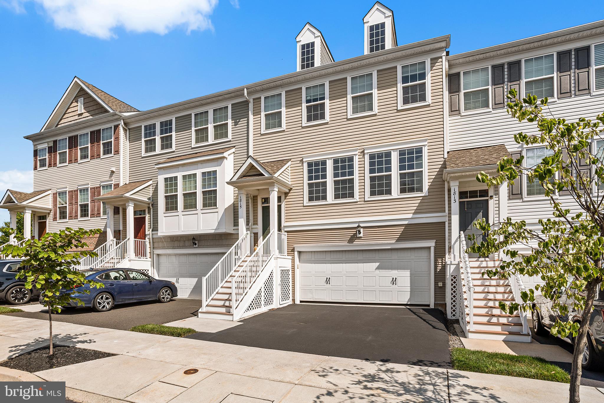 WARRINGTON POINTE - Residential