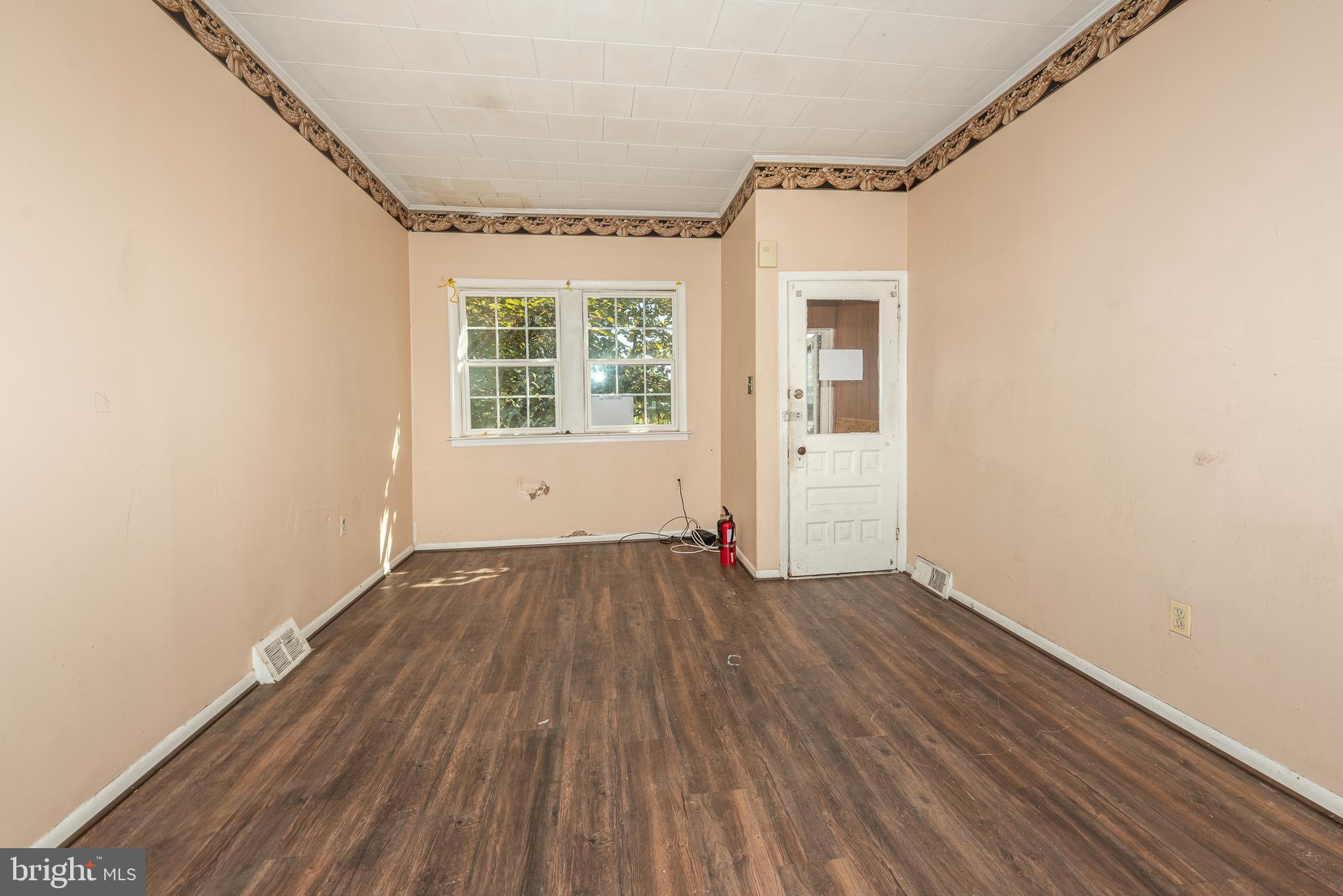 HIGHLANDTOWN - Residential