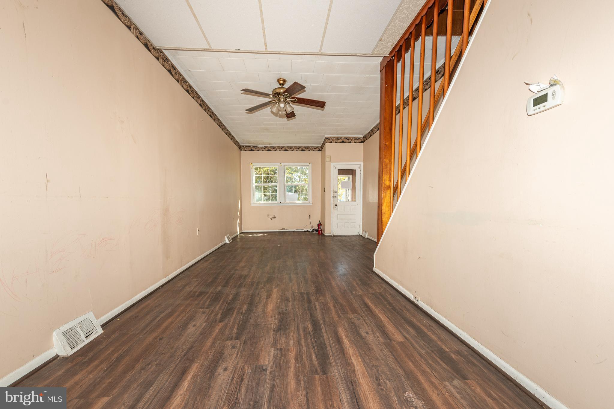 HIGHLANDTOWN - Residential