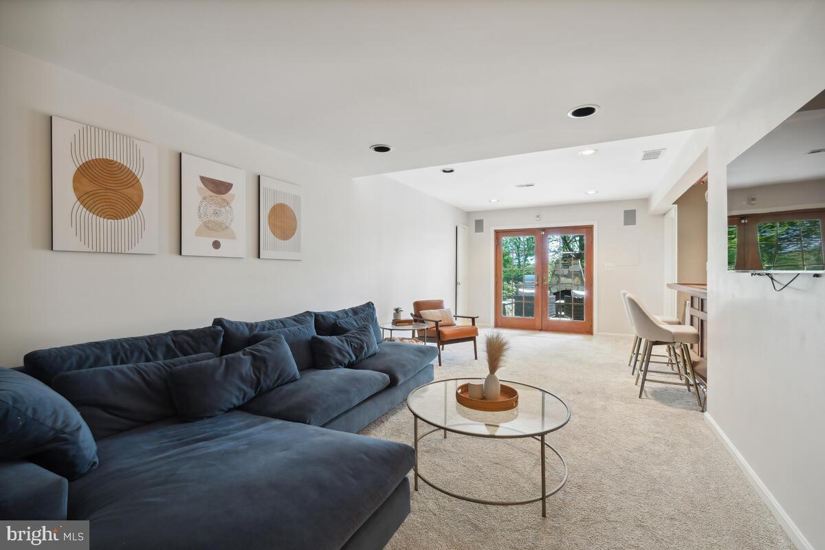 LAKE NORMANDY ESTATES - Residential