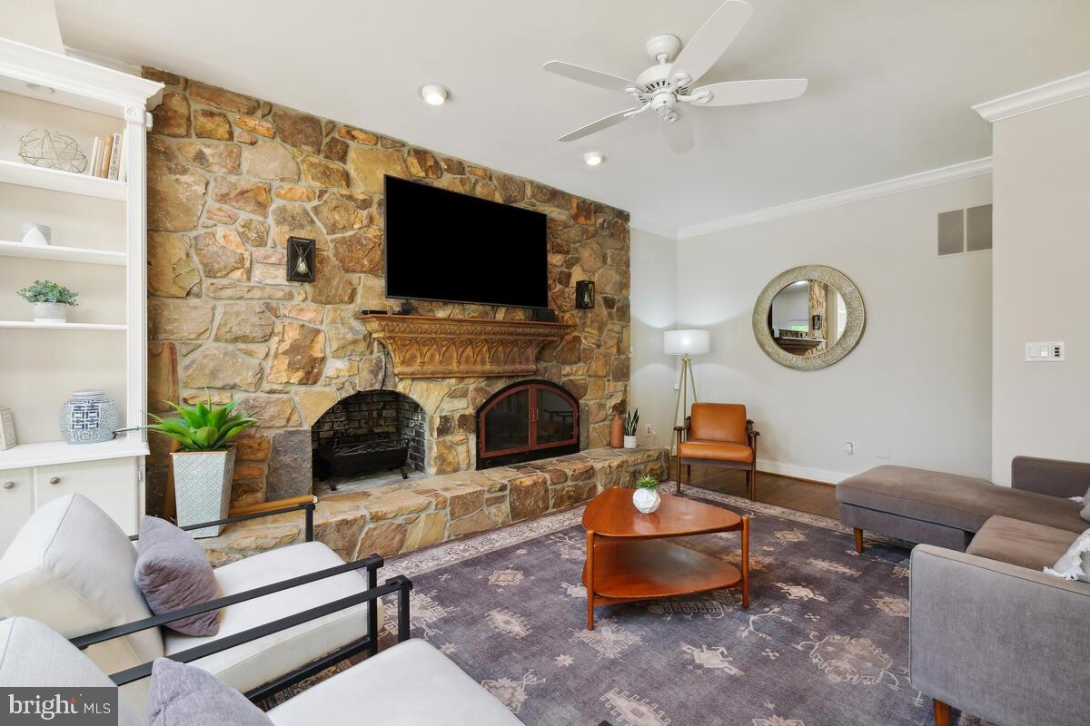 LAKE NORMANDY ESTATES - Residential