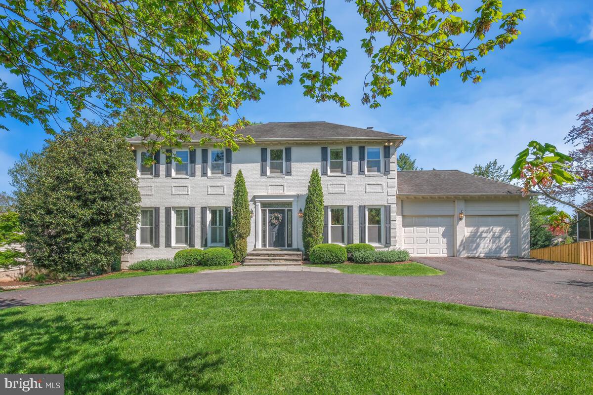 LAKE NORMANDY ESTATES - Residential