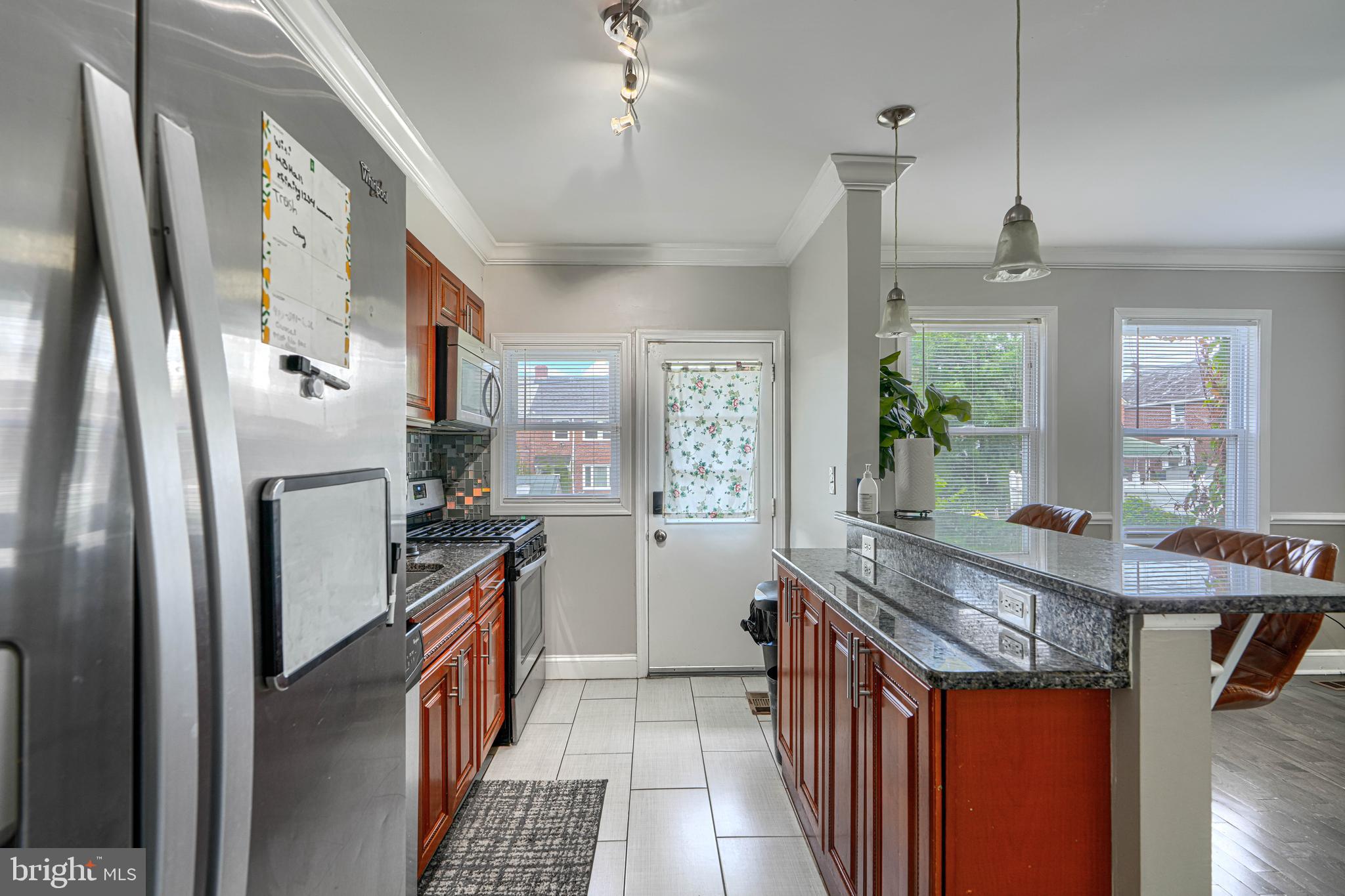COLD SPRING NEWTOWN - Residential