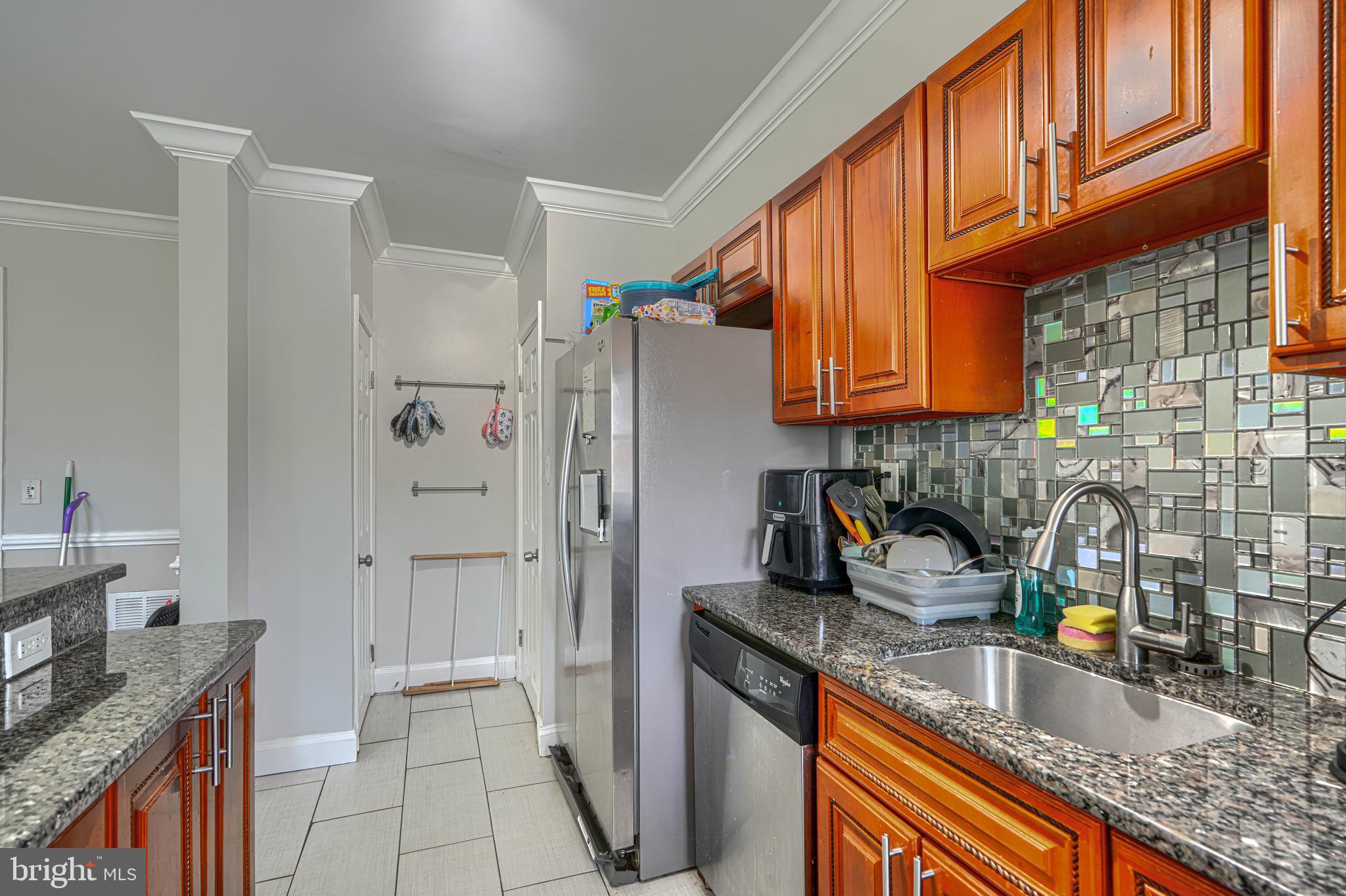COLD SPRING NEWTOWN - Residential