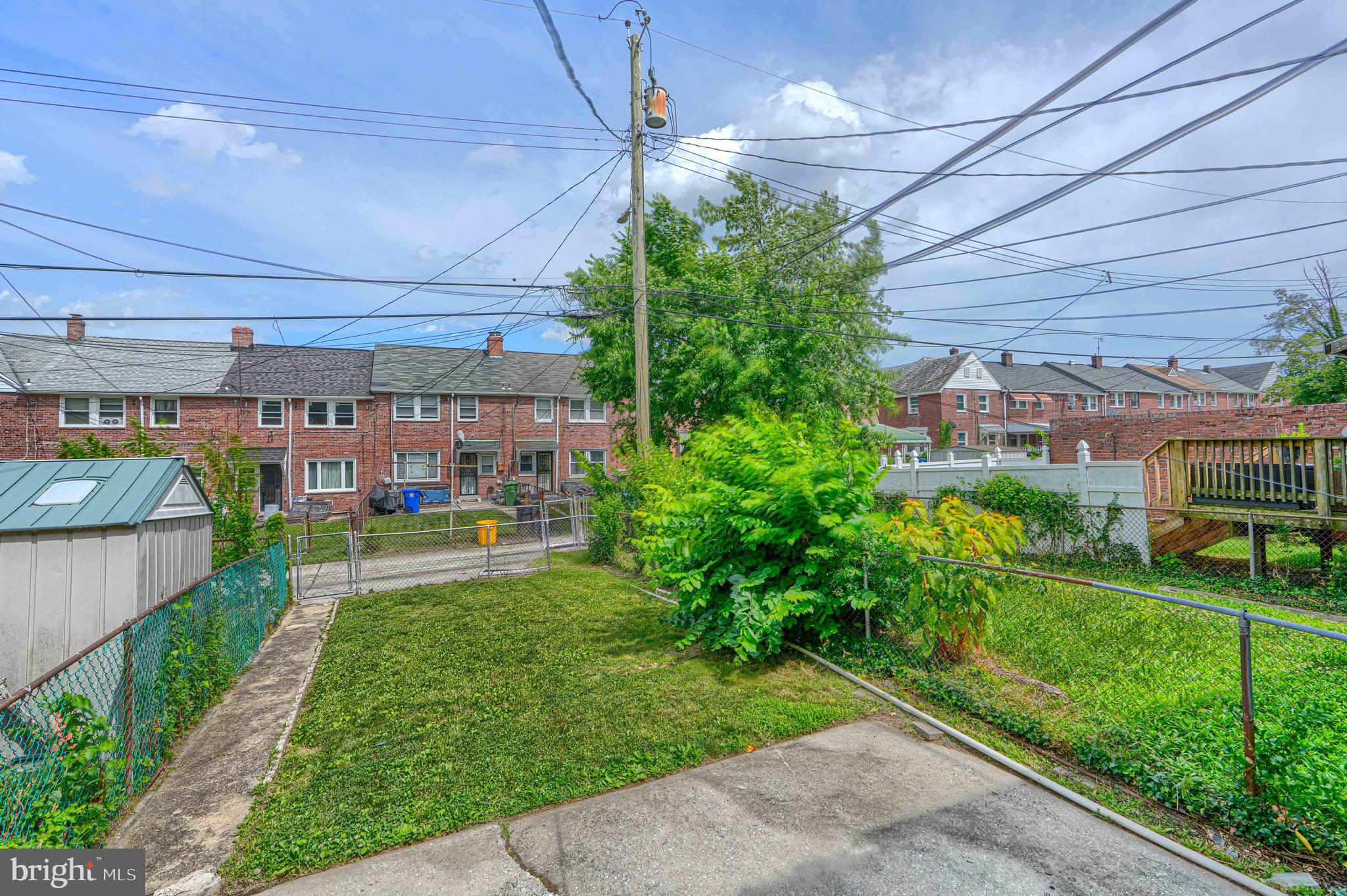 COLD SPRING NEWTOWN - Residential