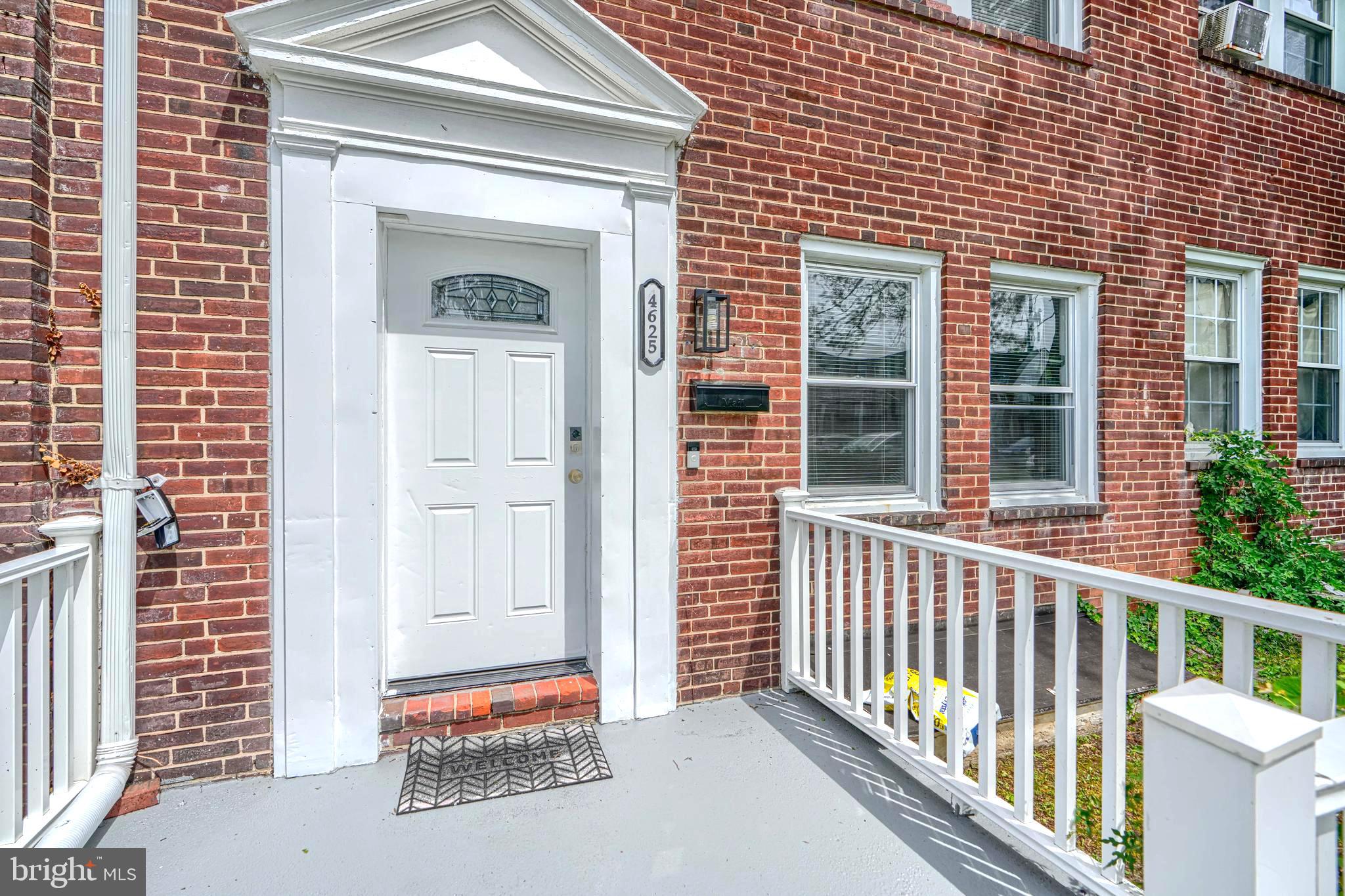COLD SPRING NEWTOWN - Residential