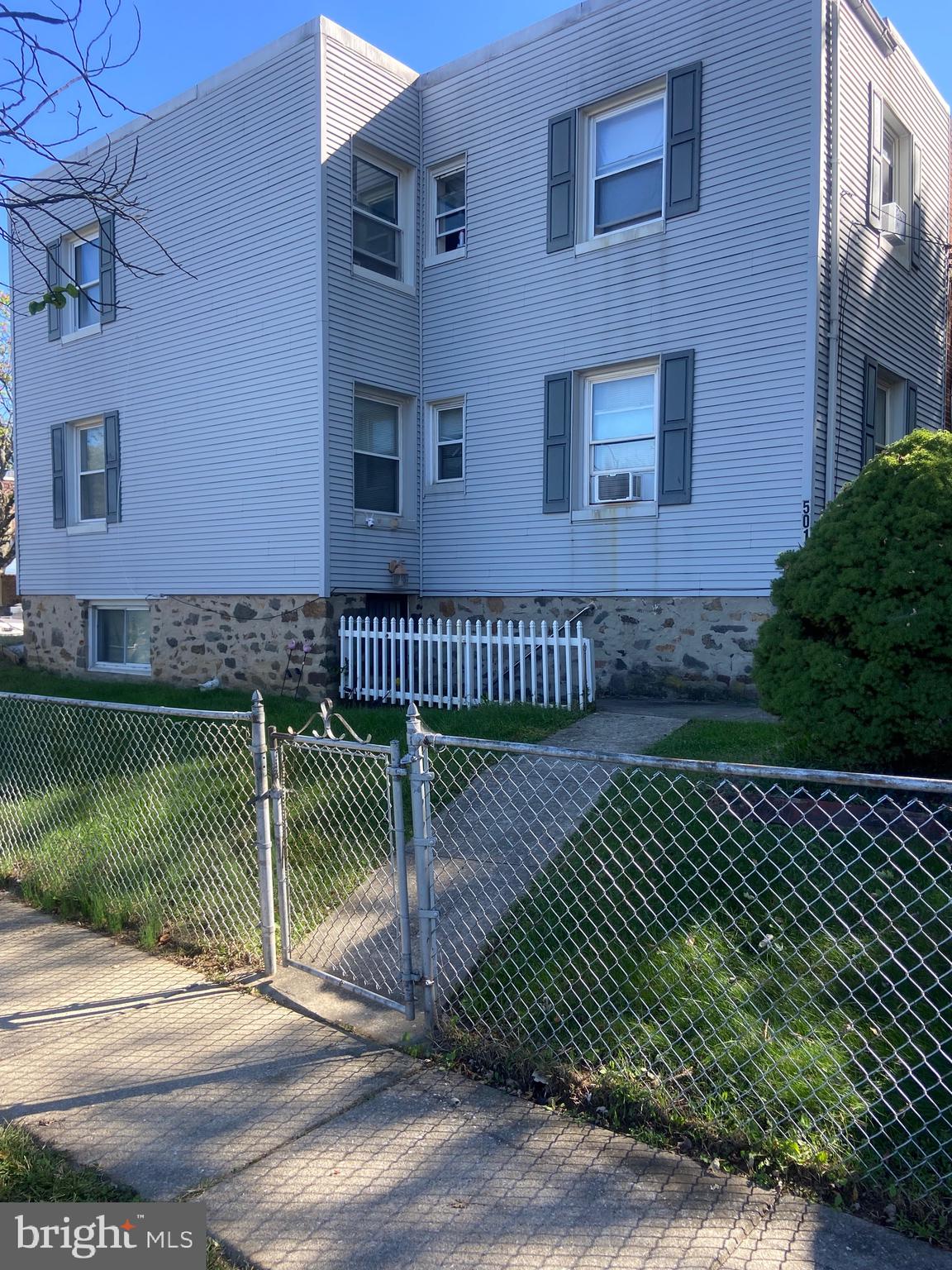 SUBMIT YOUR HIGHEST AND BEST OFFER NOW!!!
This property was subject to a "Tenant Last Right of Refusal" purchase and was withdrawn.  The transaction fell through and, NOW, the property is back on the market as an ideal opportunity to purchase and make it your home,  or an investment for additional income.  This duplex offers to separate units, the first consists  of 1 bed, 1bath, living/dining and kitchen, ideally suitable for a First Time Renter.   The second unit consists of 2 bedrooms and 1.5 baths. in addition to,  living, dining and separate kitchen. The beautiful possibility with this property is that the both units can be converted into one for family use.  It also offers an incentive to purchase  by  any investor wishing to add to investment portfolio since no major rehab will b e necessary, except for some tender loving care.  Both units can be given up free of encumbrances/tenants, and one unit is already vacant.  The existing Tenant will be willing to stay if extended the opportunity to do so.  Each unit comes with its own refrigerator and stove.  An attractive feature of this property, apart from location,  is its proximity to public transportation and all necessary amenities. The Seller is highly motivated and all reasonable offers will be considered.  Arrange a showing accordingly. THANKS