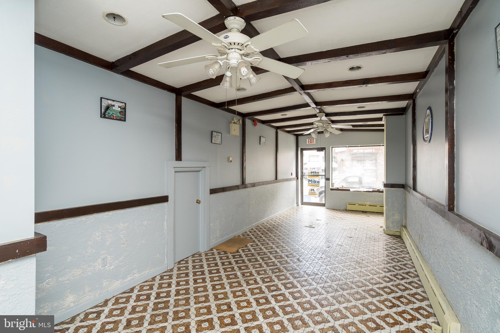 PASSYUNK SQUARE - Residential Income