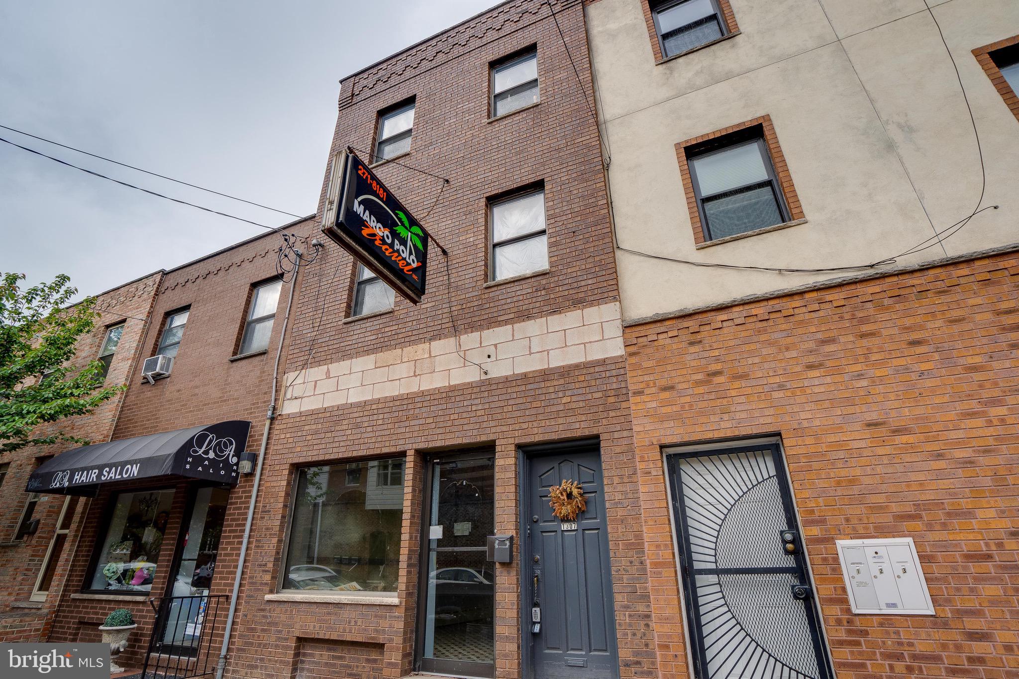 PASSYUNK SQUARE - Residential Income