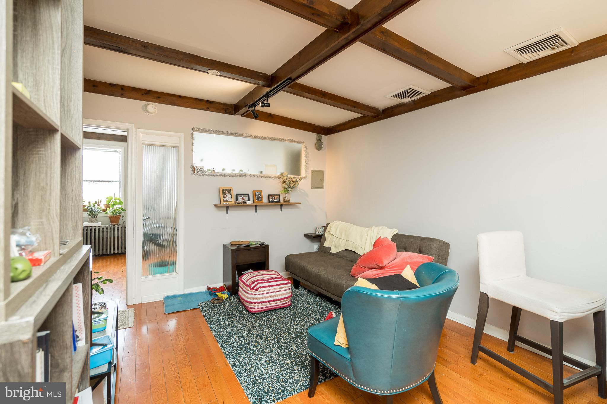 PASSYUNK SQUARE - Residential Income