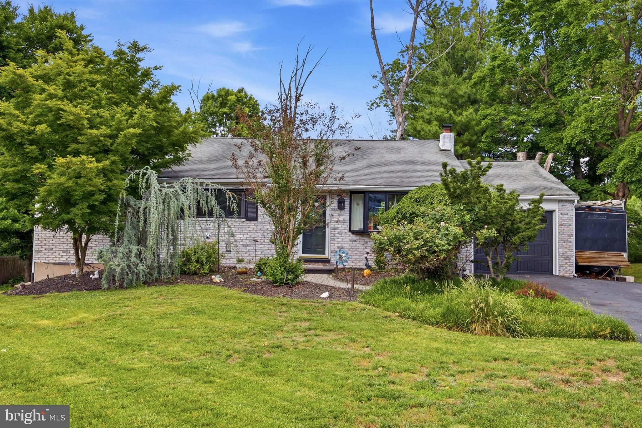 APPLE VALLEY - Residential