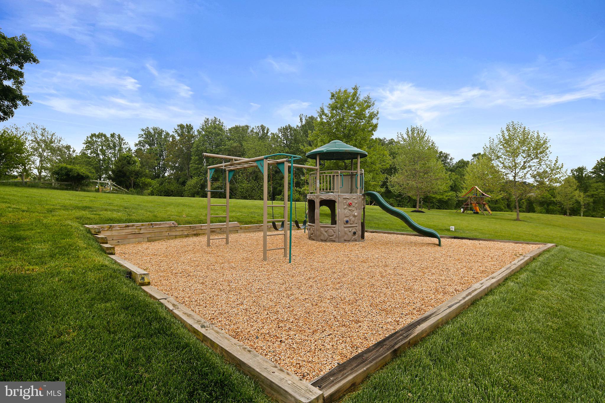 CATTAIL OVERLOOK - Residential