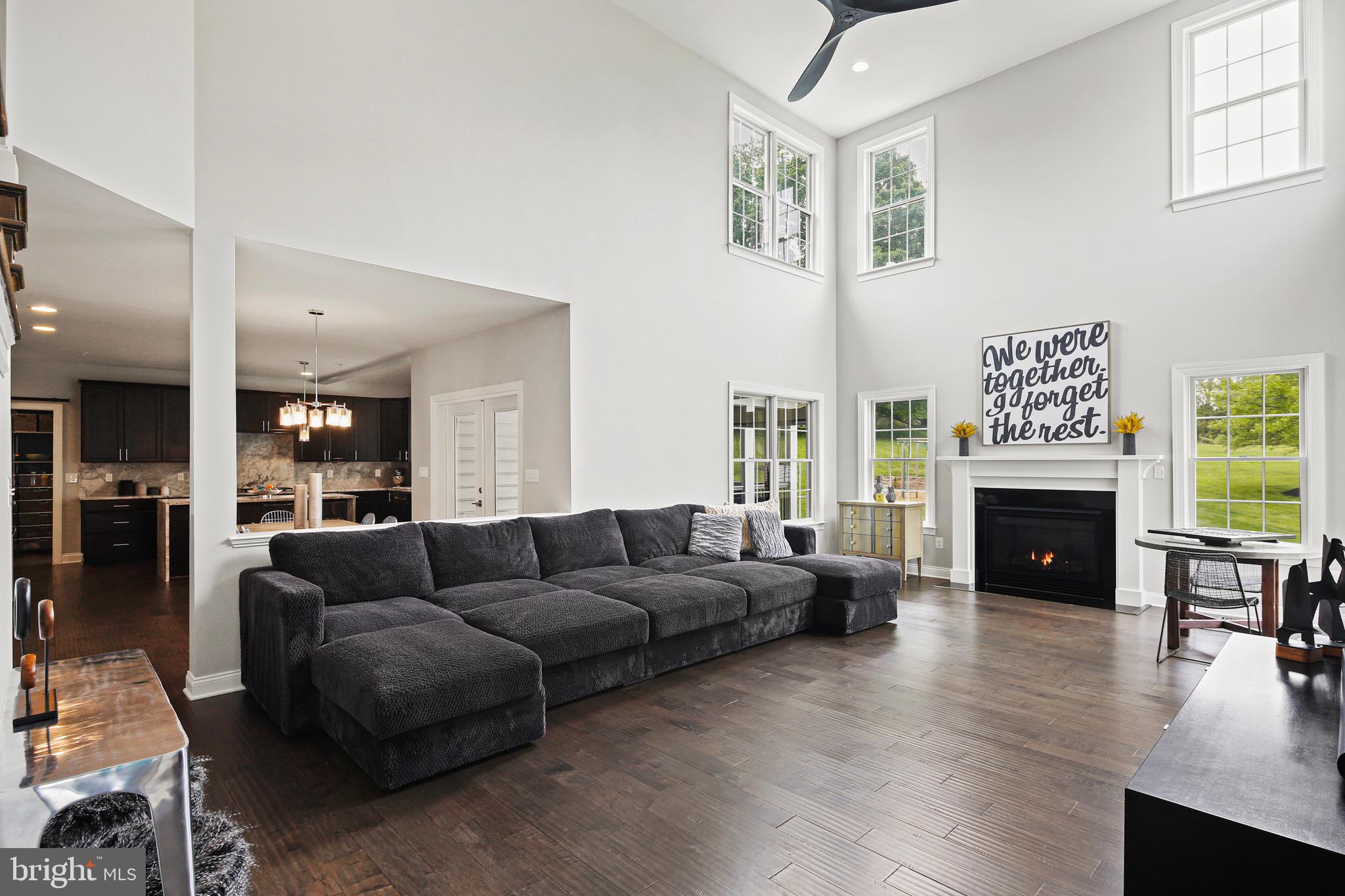 CATTAIL OVERLOOK - Residential