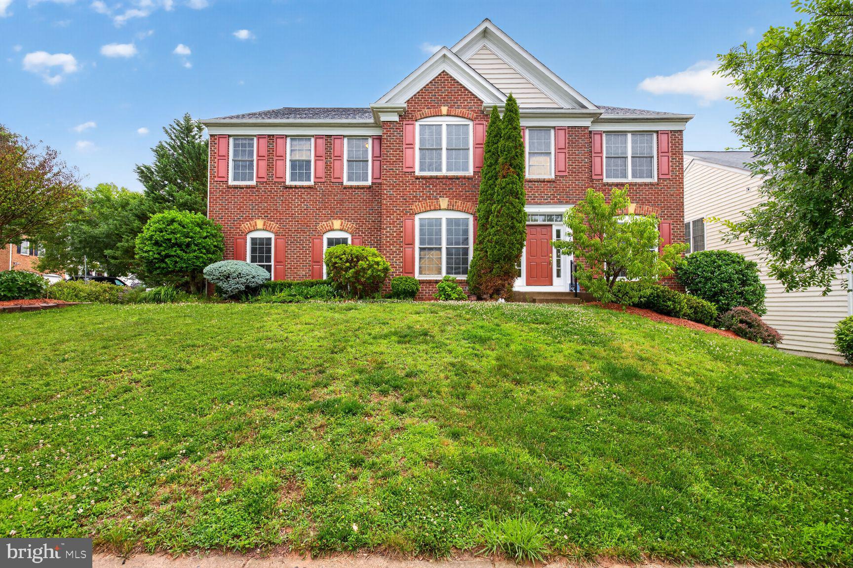 SUMMERFIELD CROSSING - Residential