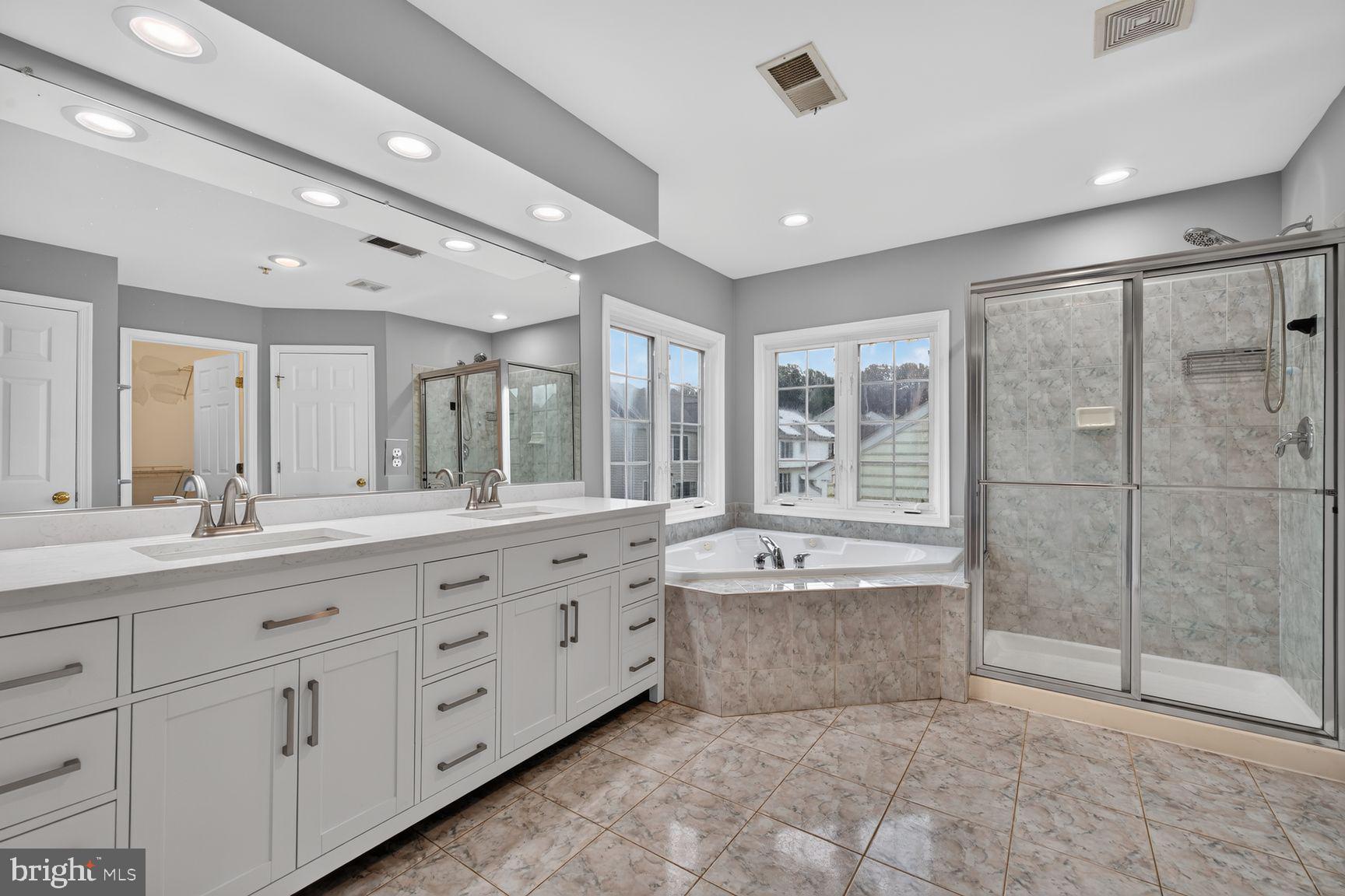 SUMMERFIELD CROSSING - Residential