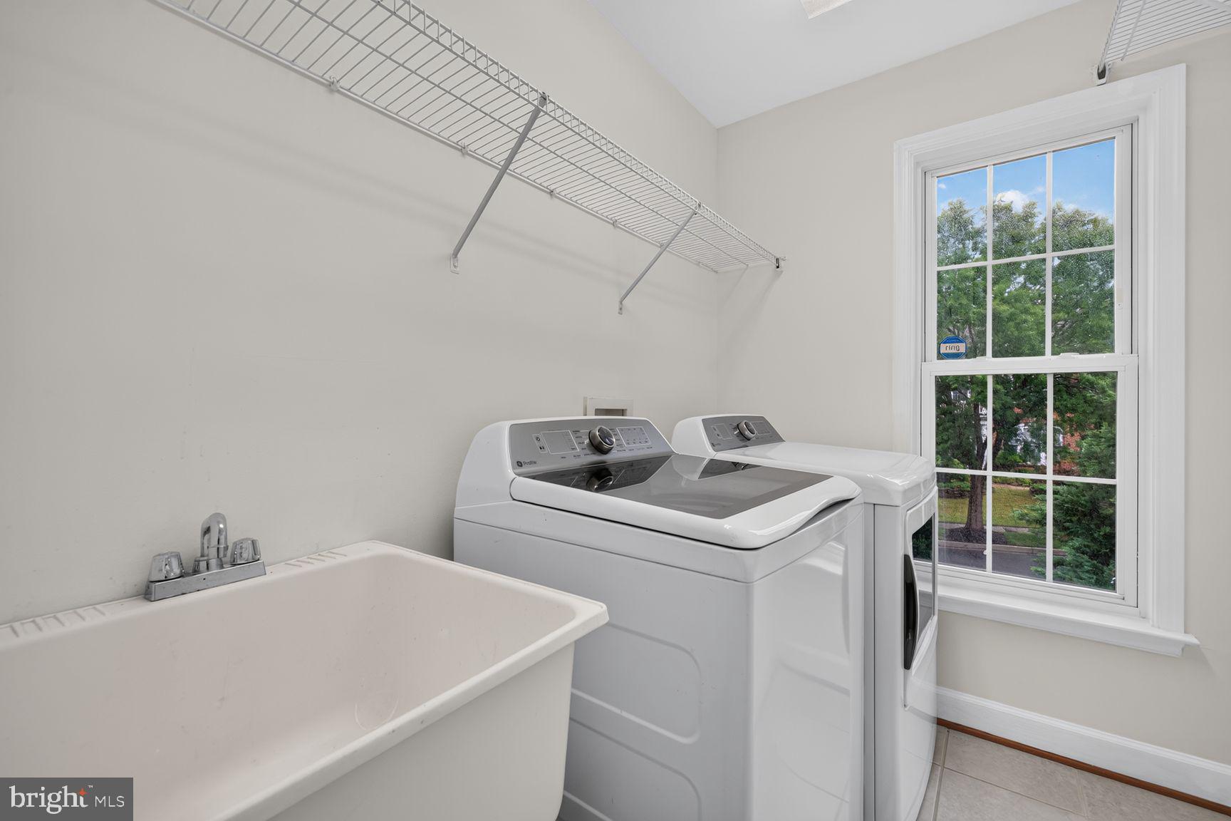 SUMMERFIELD CROSSING - Residential