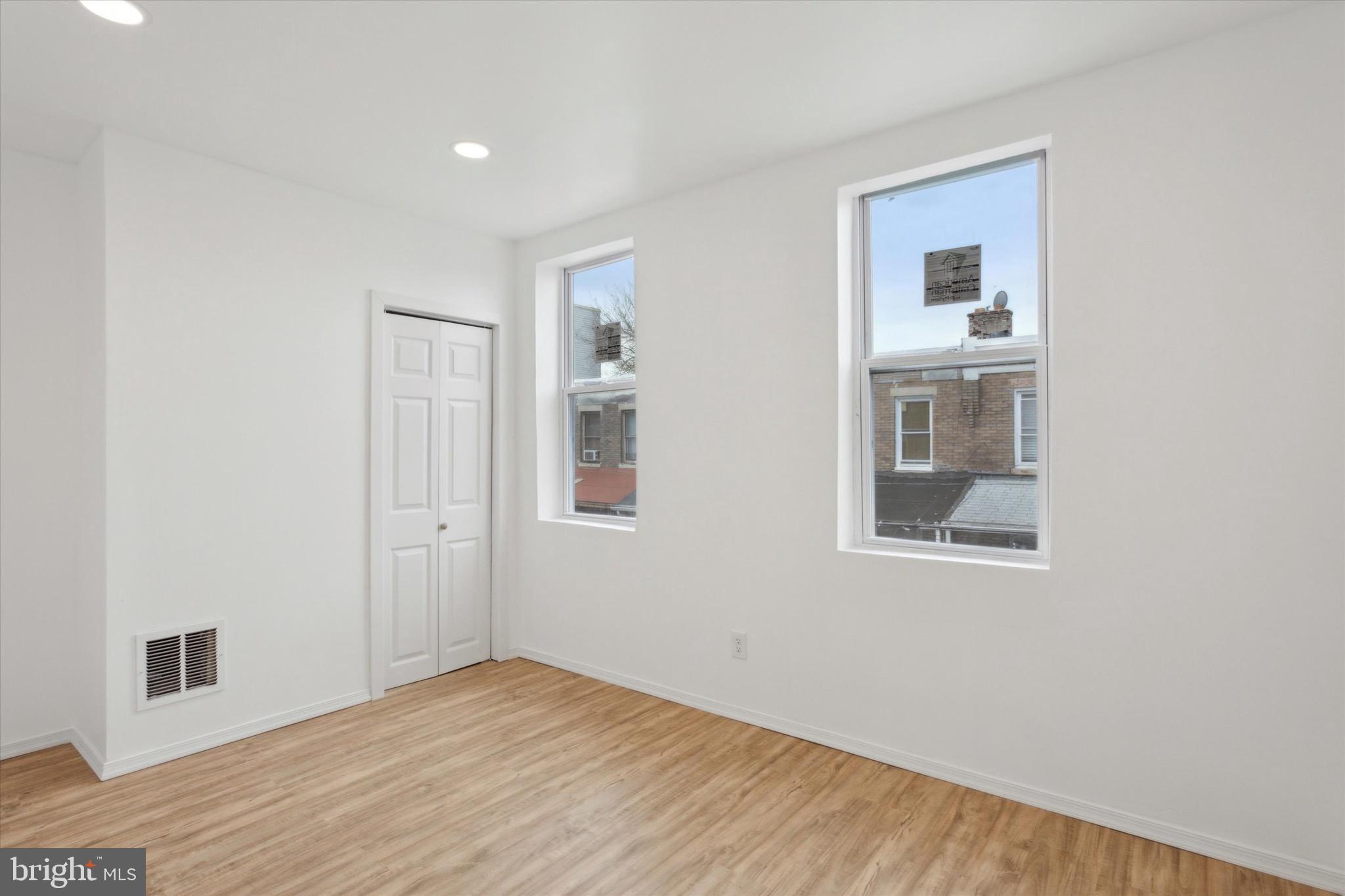 WEST PASSYUNK - Residential