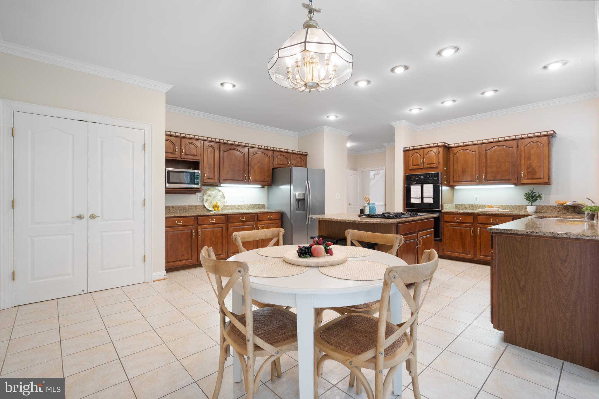 WOODLAND FALLS - Residential