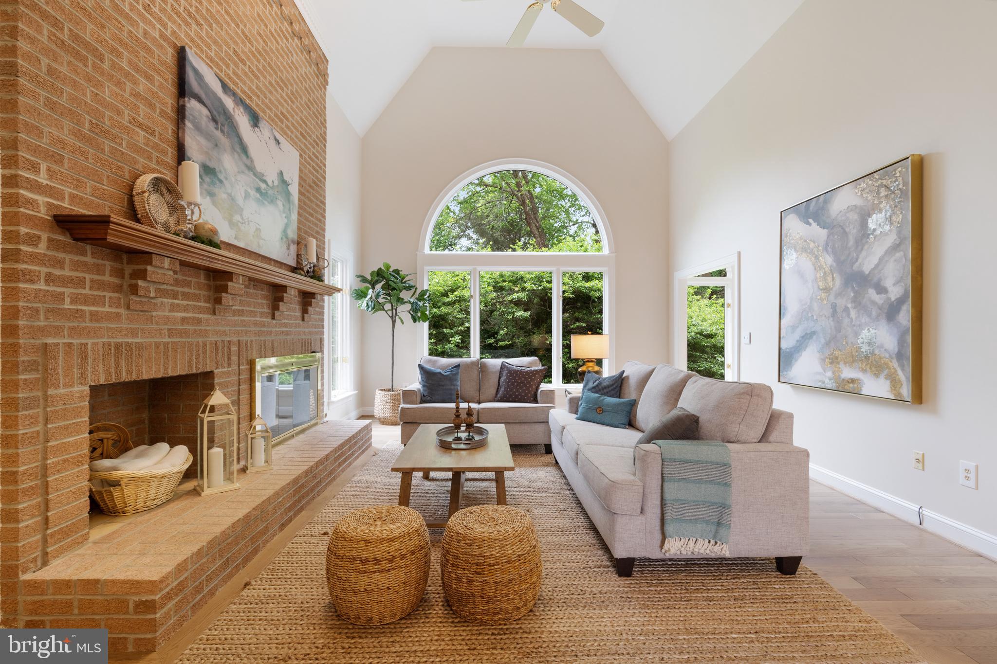WOODLAND FALLS - Residential