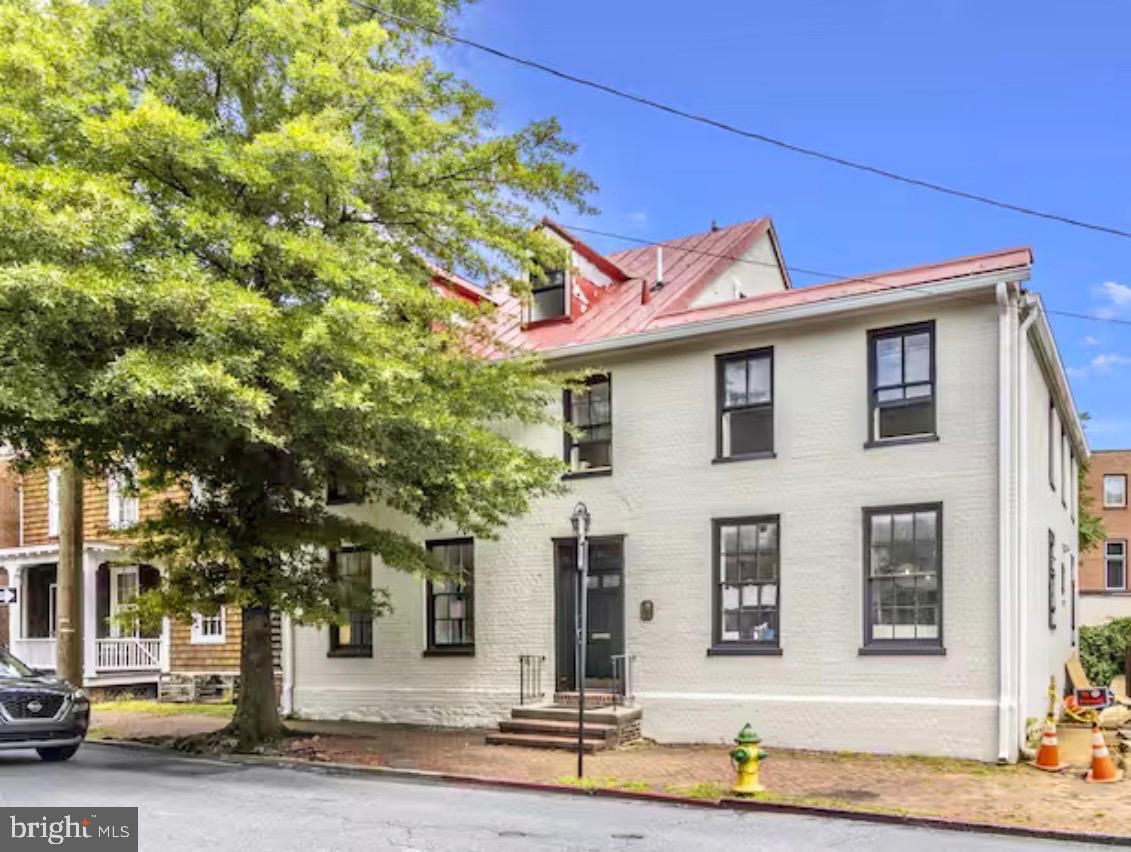 HISTORIC DISTRICT - Residential
