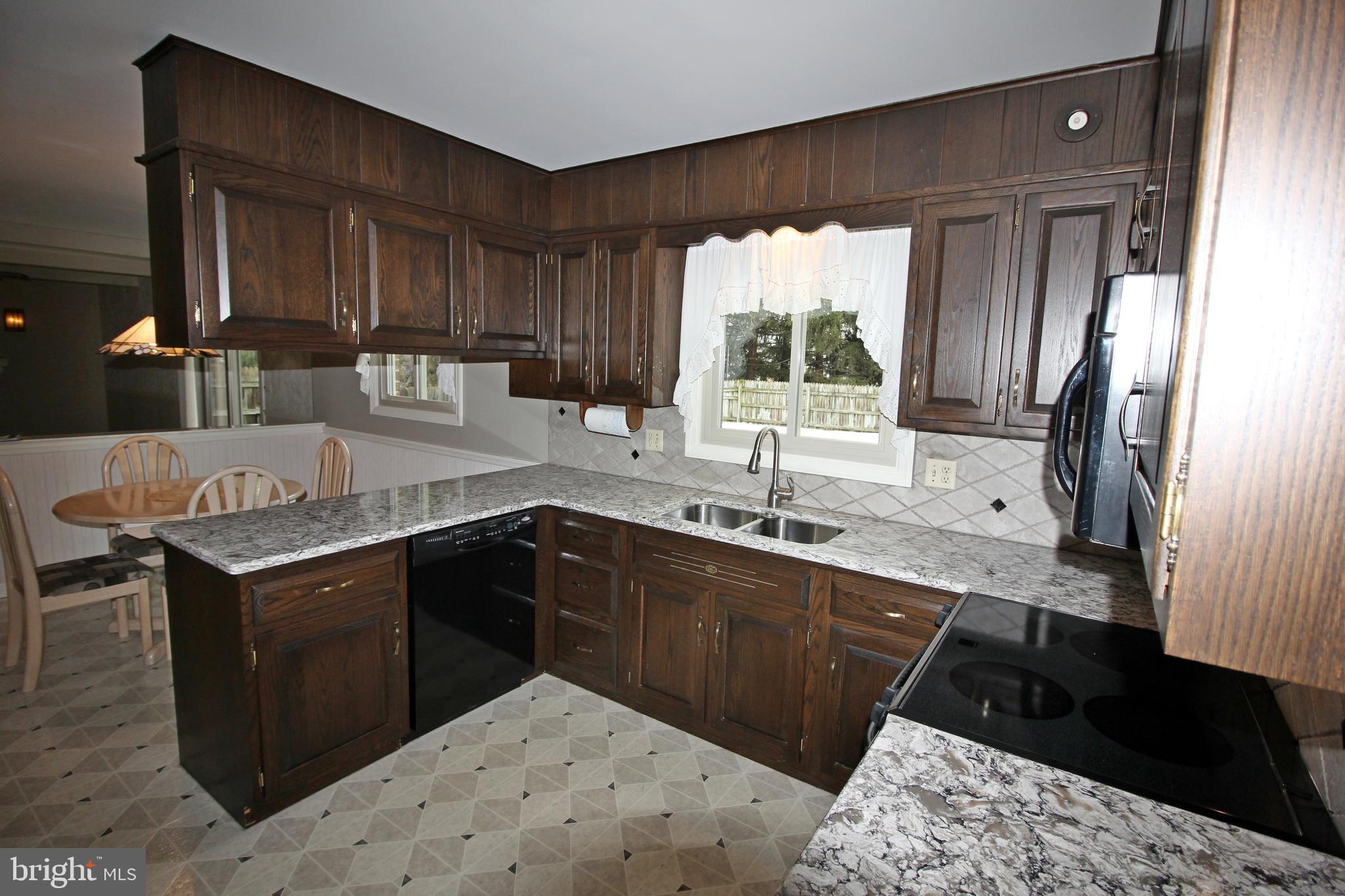 LAMBLEY ACRES - Residential