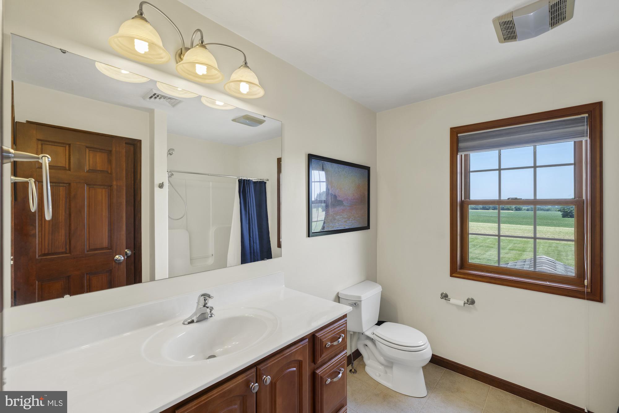 LAKE HERITAGE - Residential