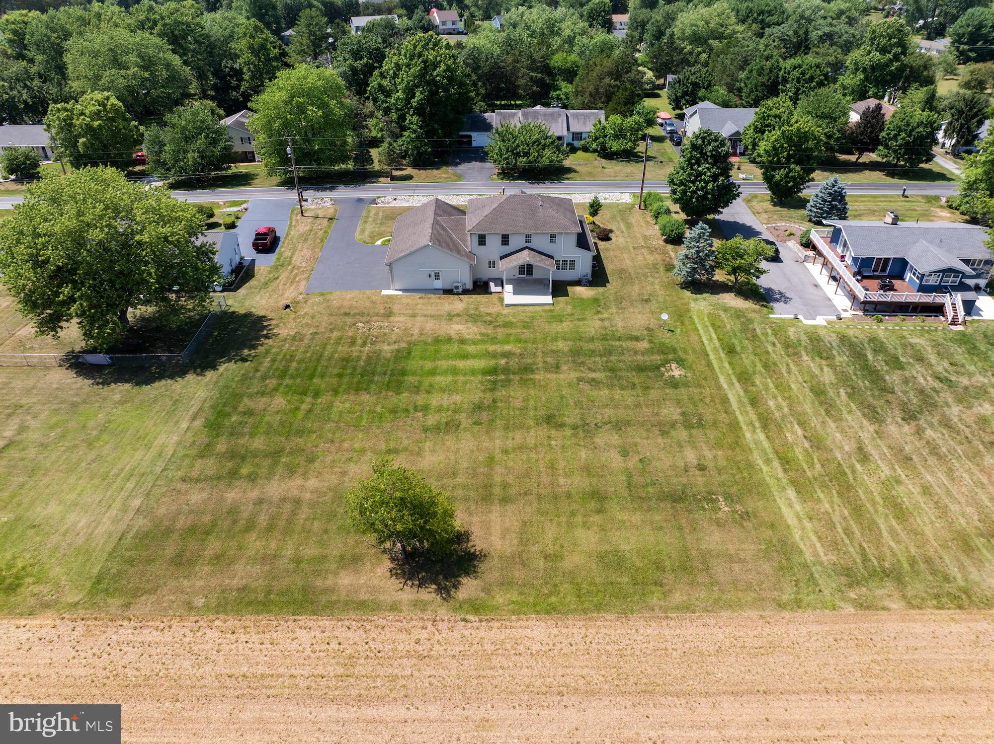 LAKE HERITAGE - Residential