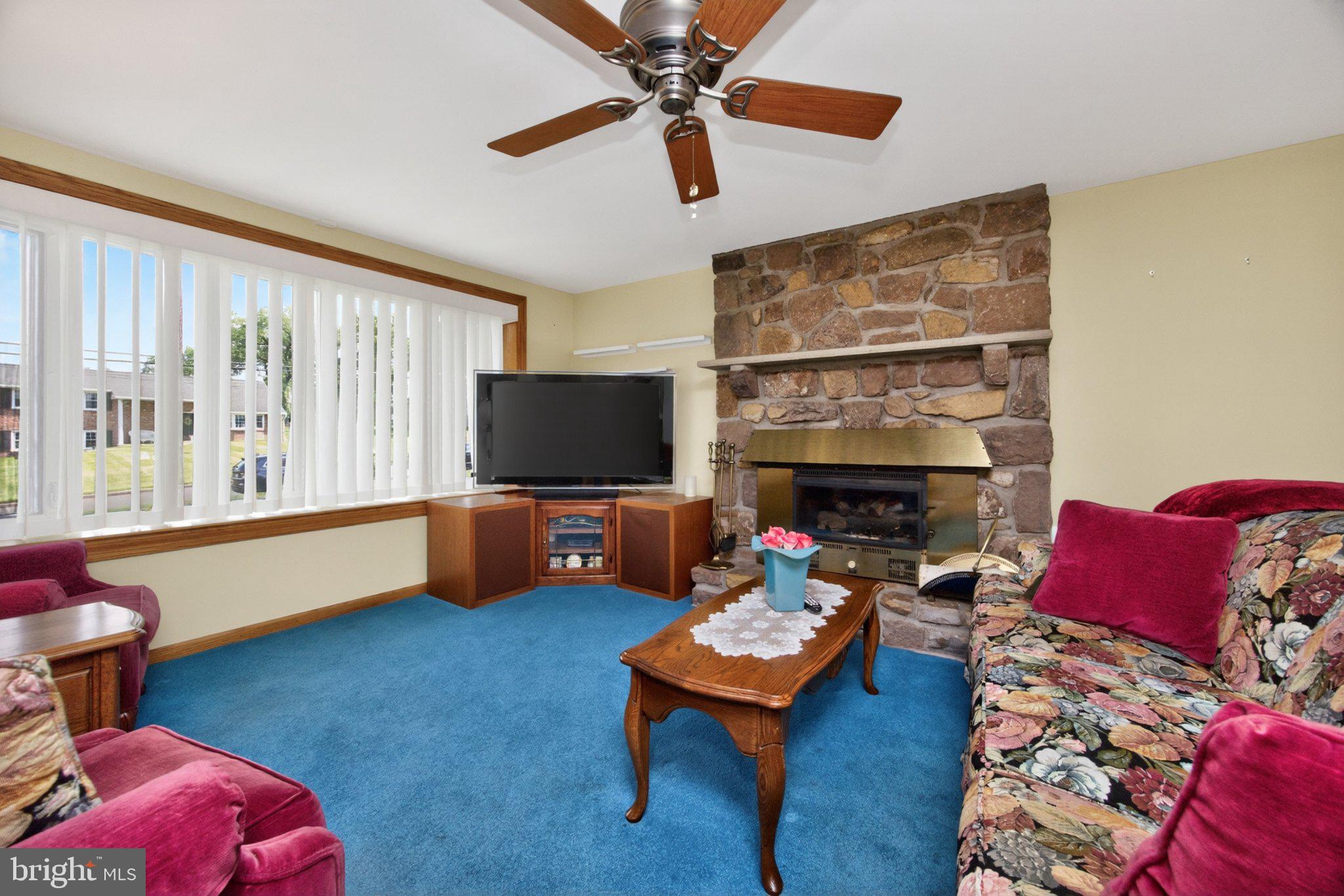 WITHERINGTON HGTS - Residential