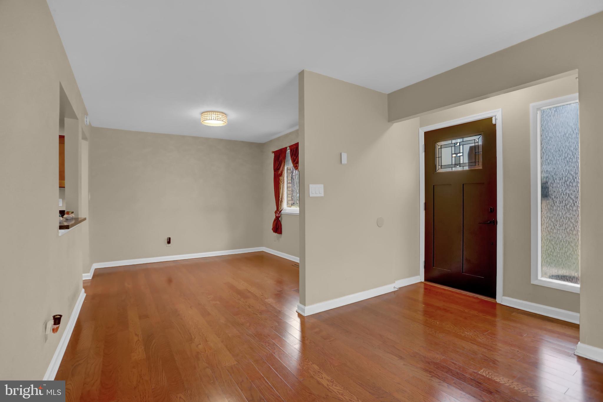 TWELVE TREES - Residential