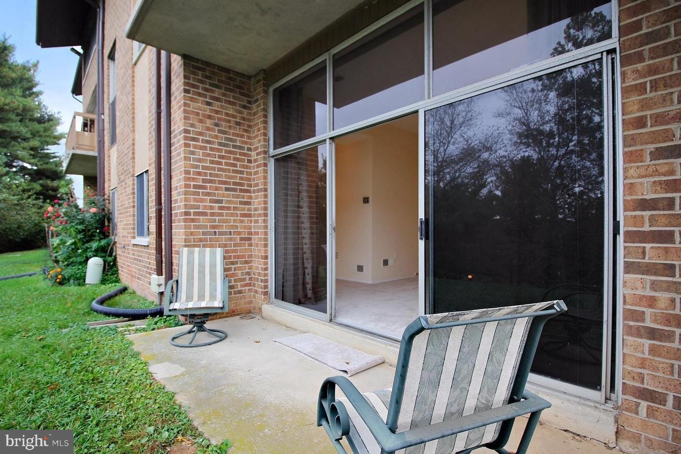 NORMANDIE ON THE LAKE II - Residential Lease