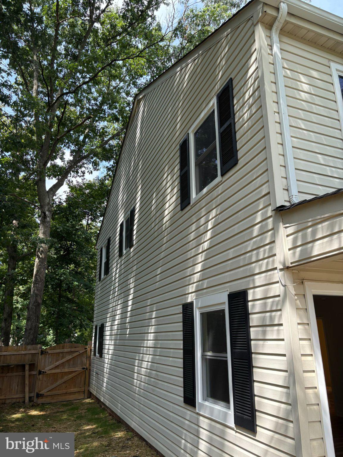 OLDE GREENWICH - Residential
